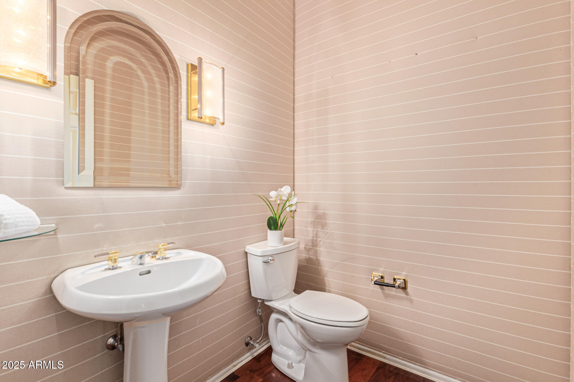 21313 N LIMOUSINE Drive