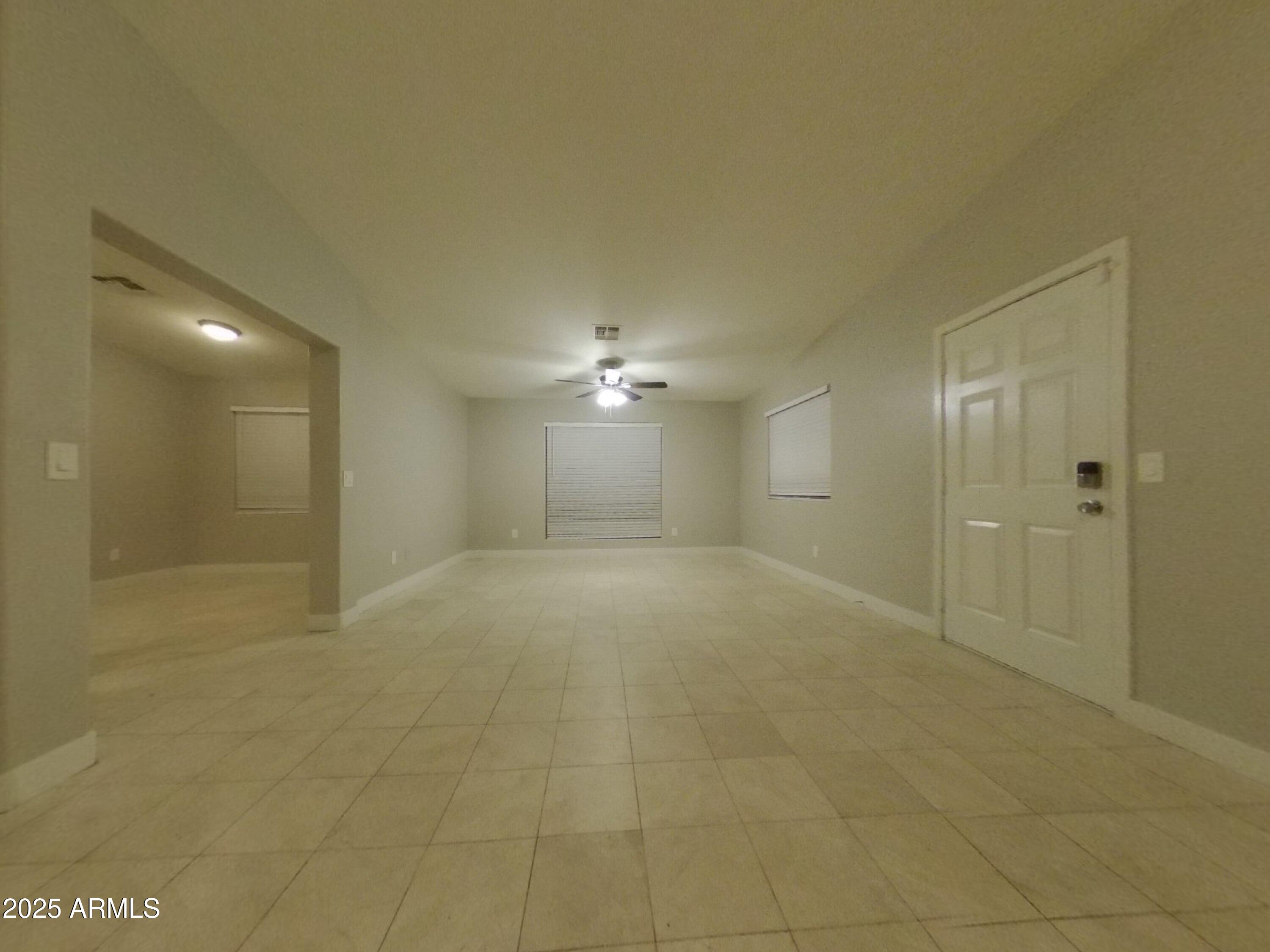 810 S GREENLEAF Lane