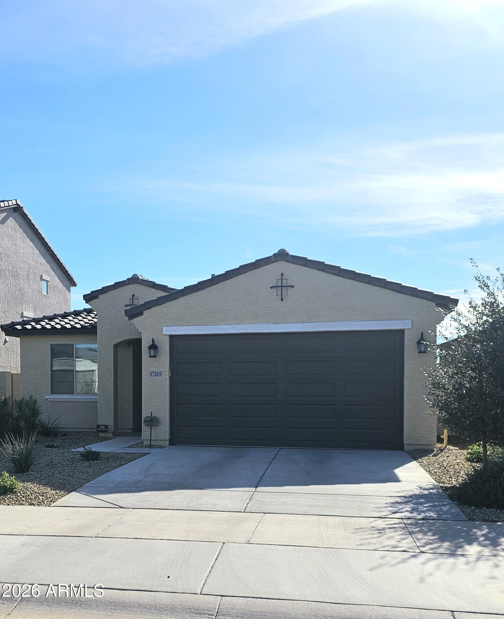 17269 W CORRINE Drive