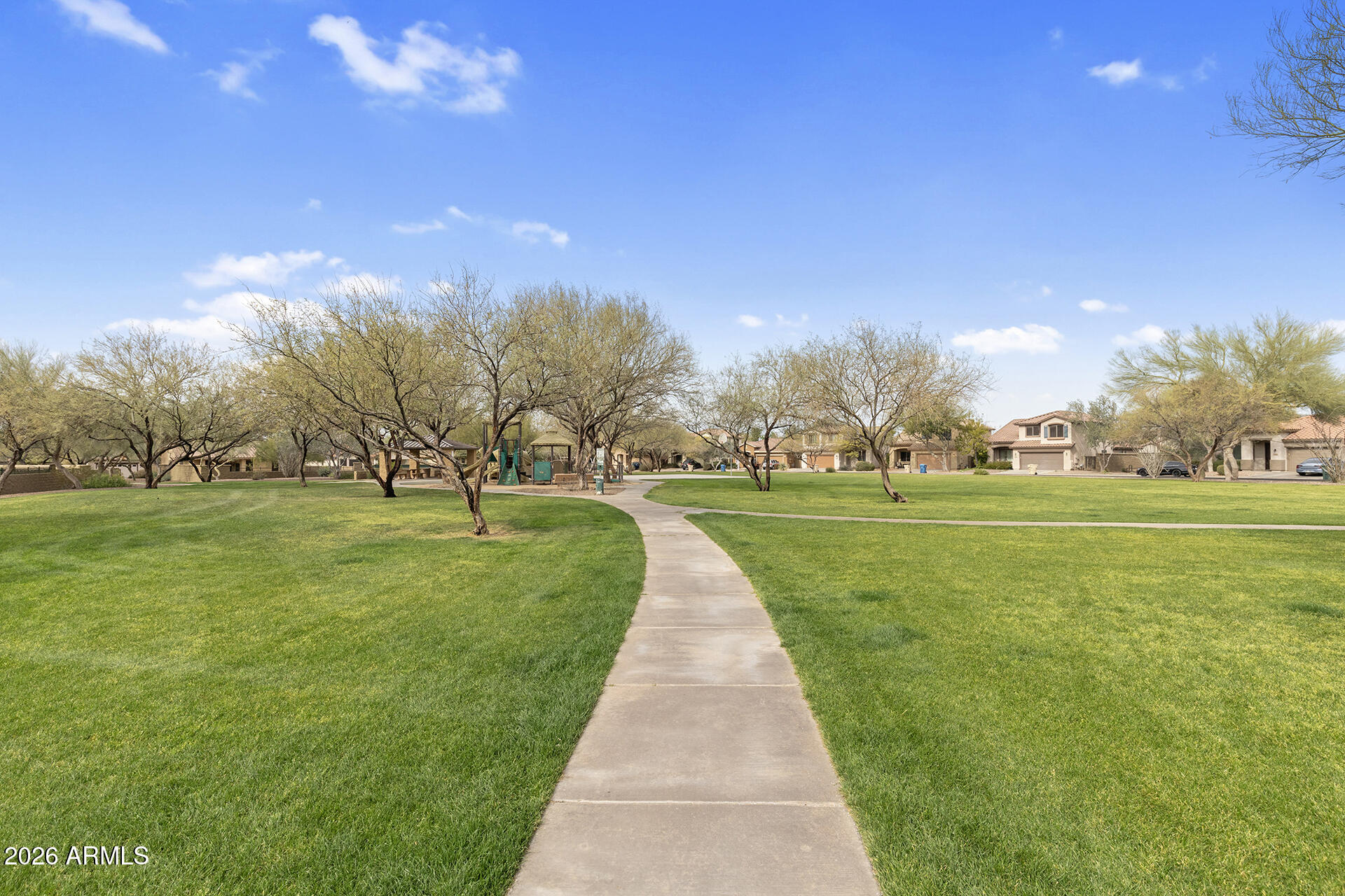 39531 N WHITE TAIL Lane