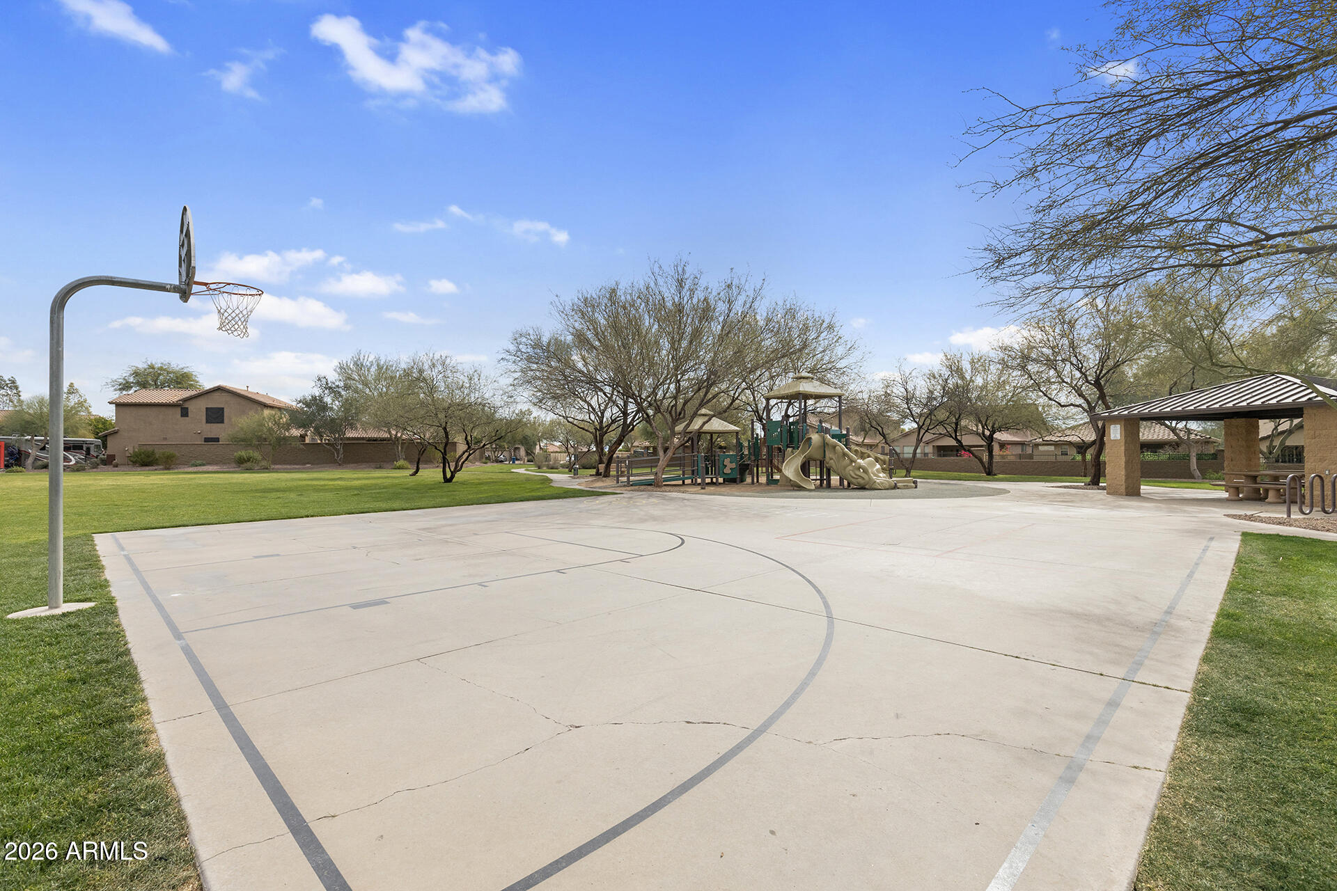 39531 N WHITE TAIL Lane