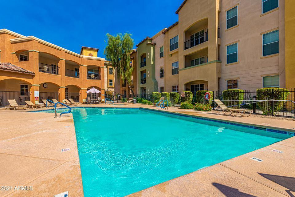 14575 W Mountain View Boulevard 10222