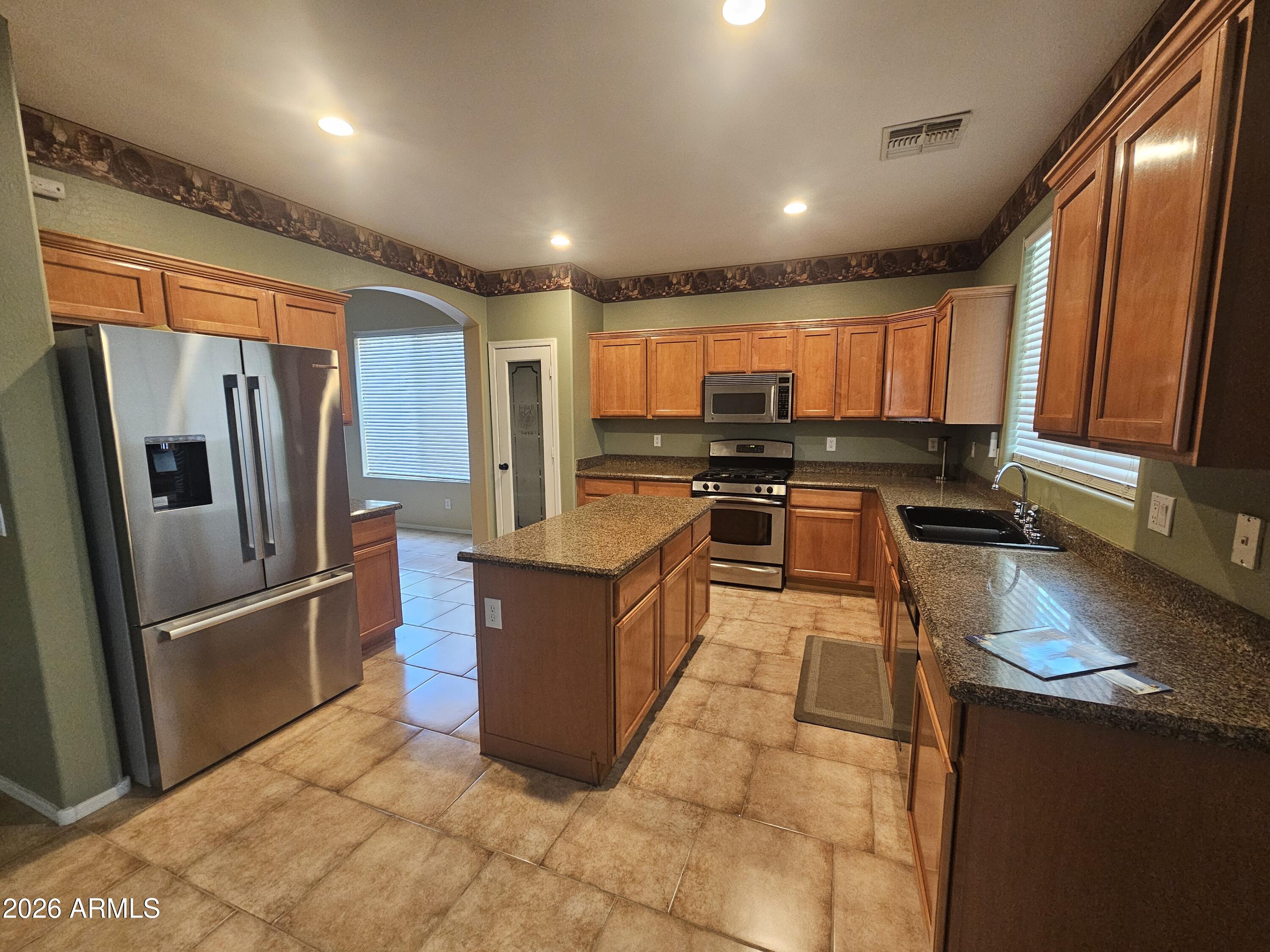 12127 N 141ST Drive