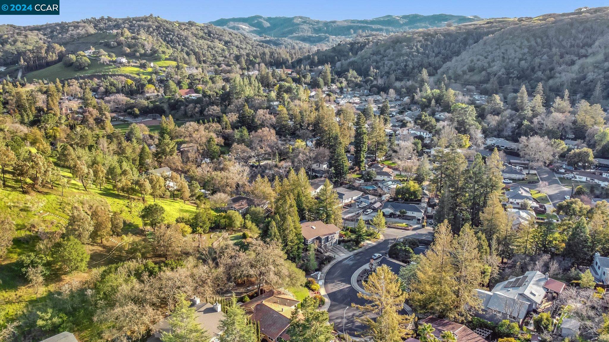 185 Donaleen Ct