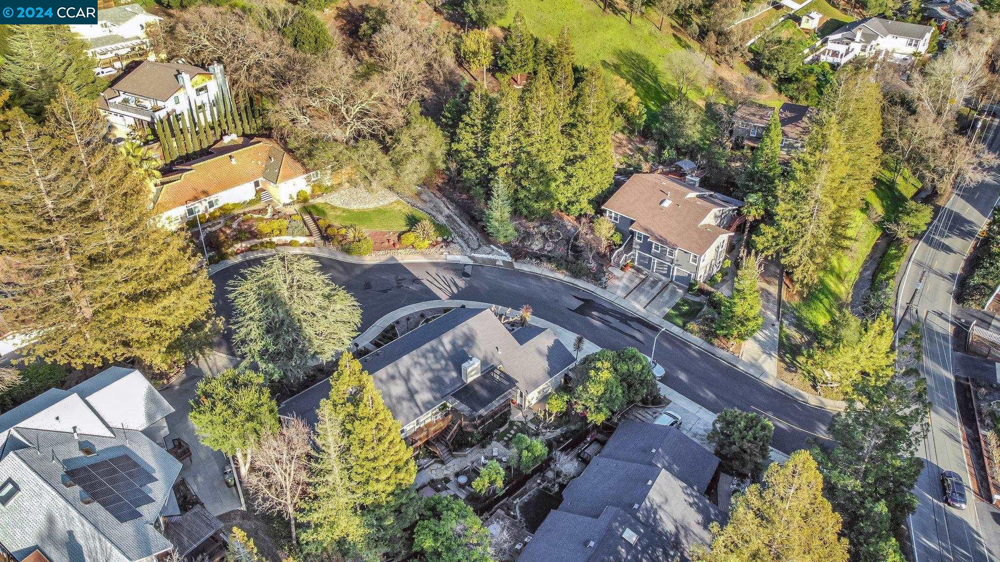 185 Donaleen Ct