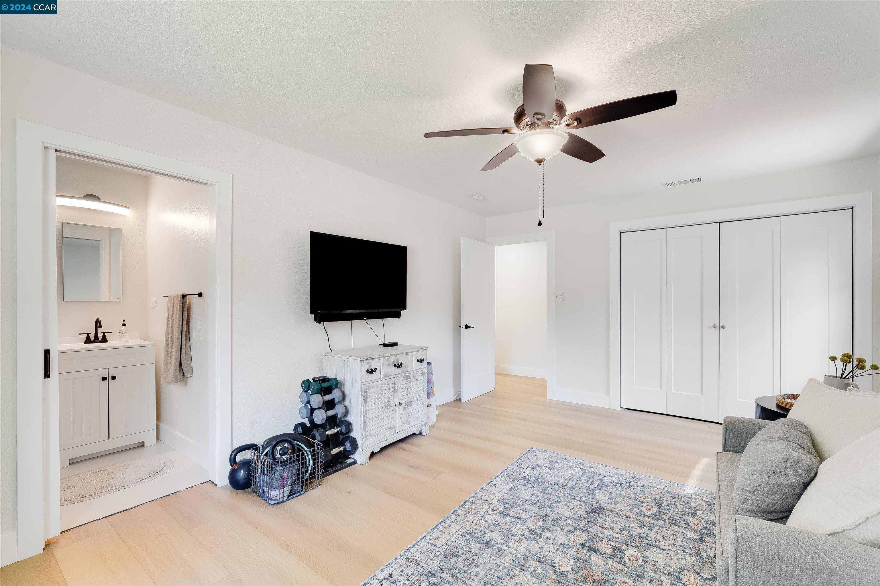 1907 Lucille Ln