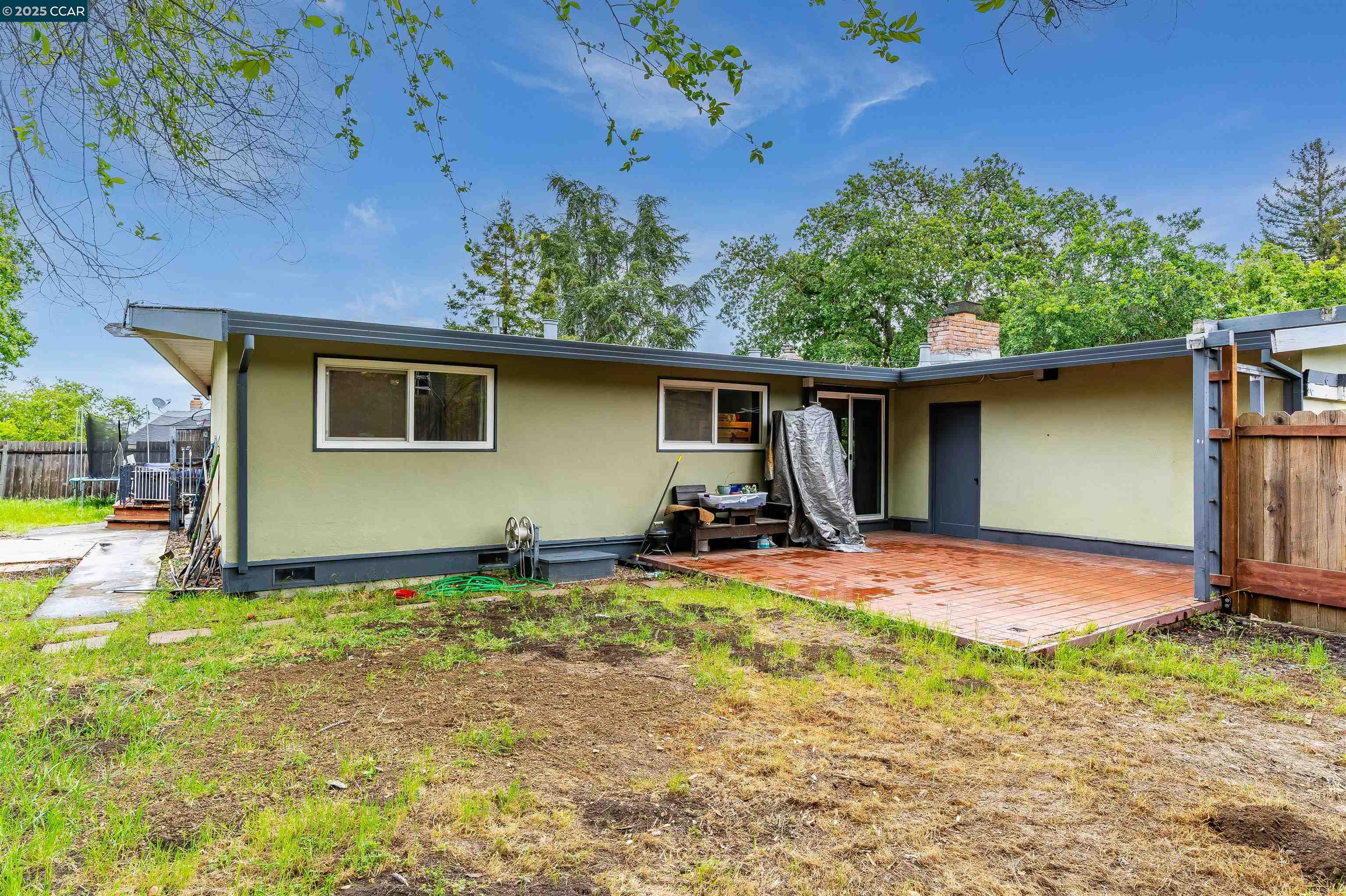 2087 Magnolia Way