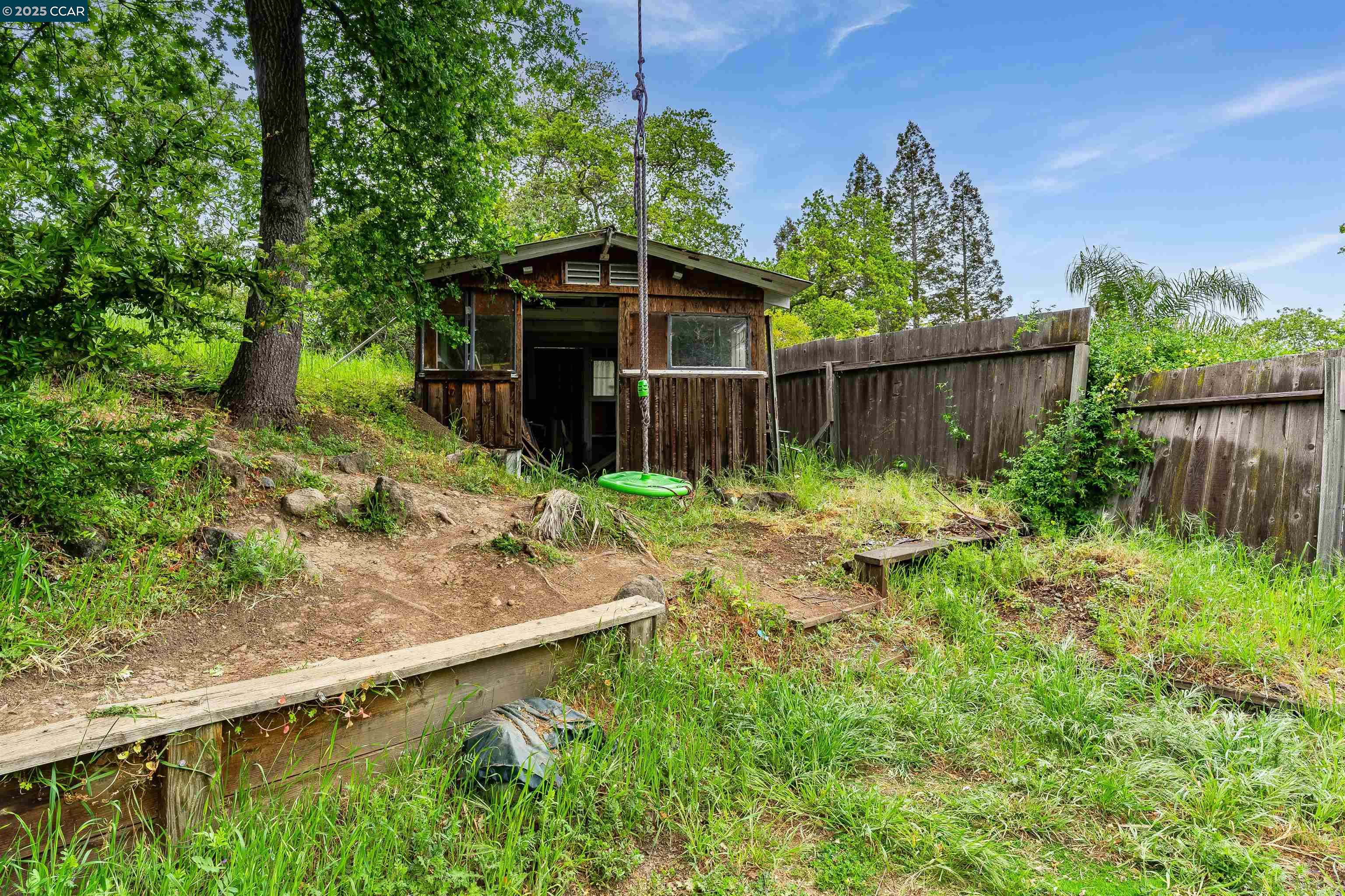 2087 Magnolia Way