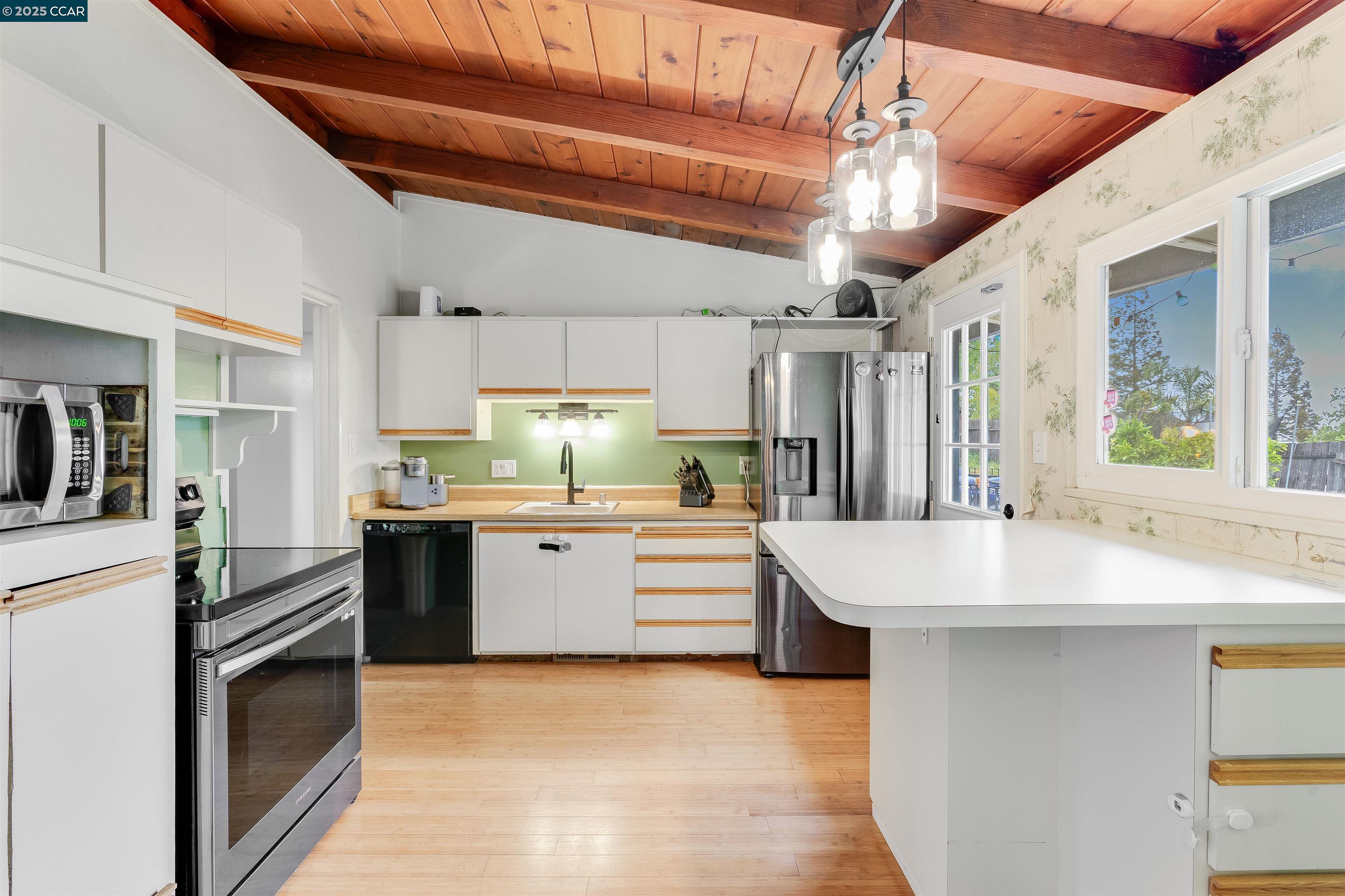 2087 Magnolia Way