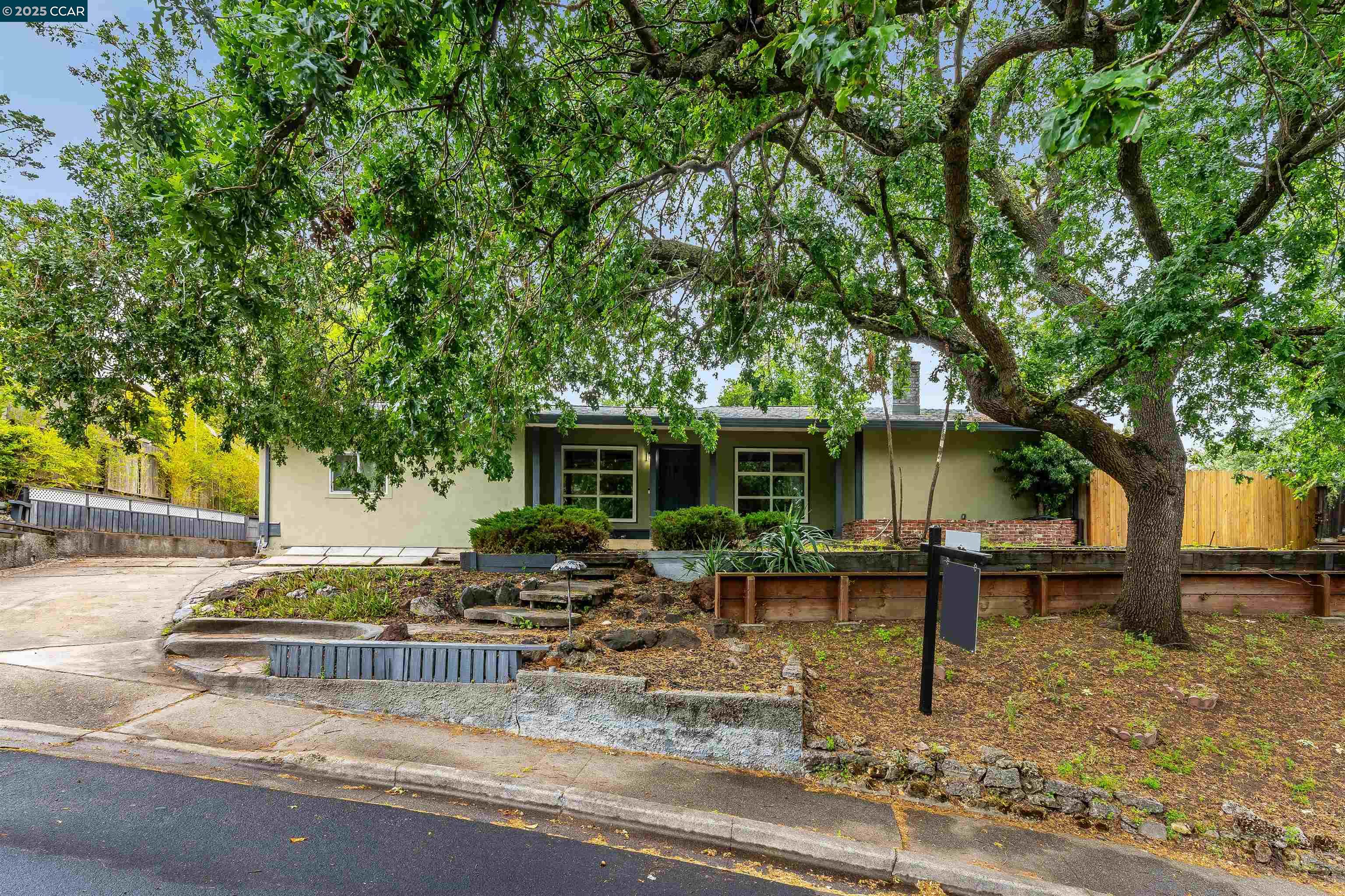 2087 Magnolia Way