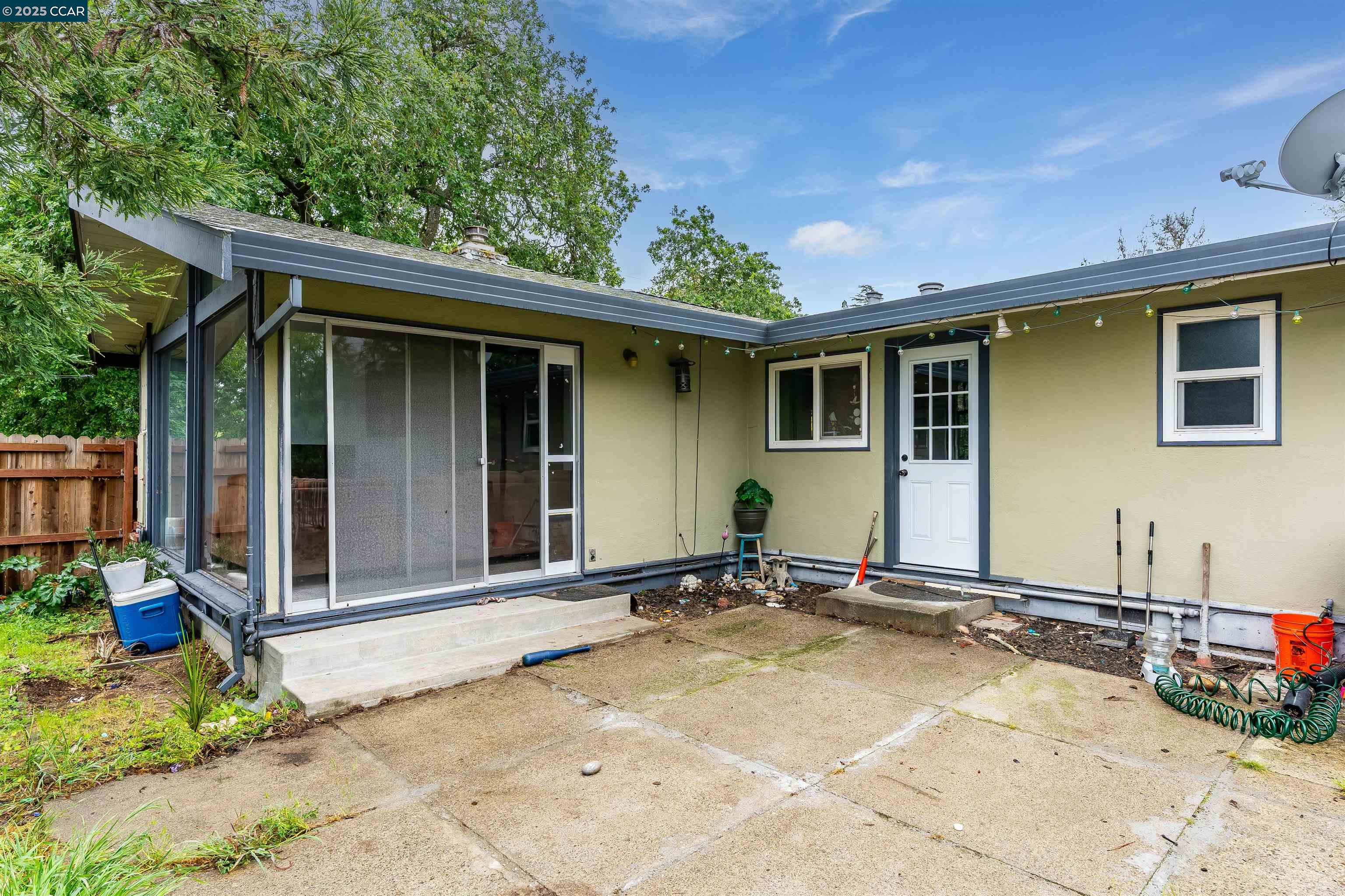2087 Magnolia Way