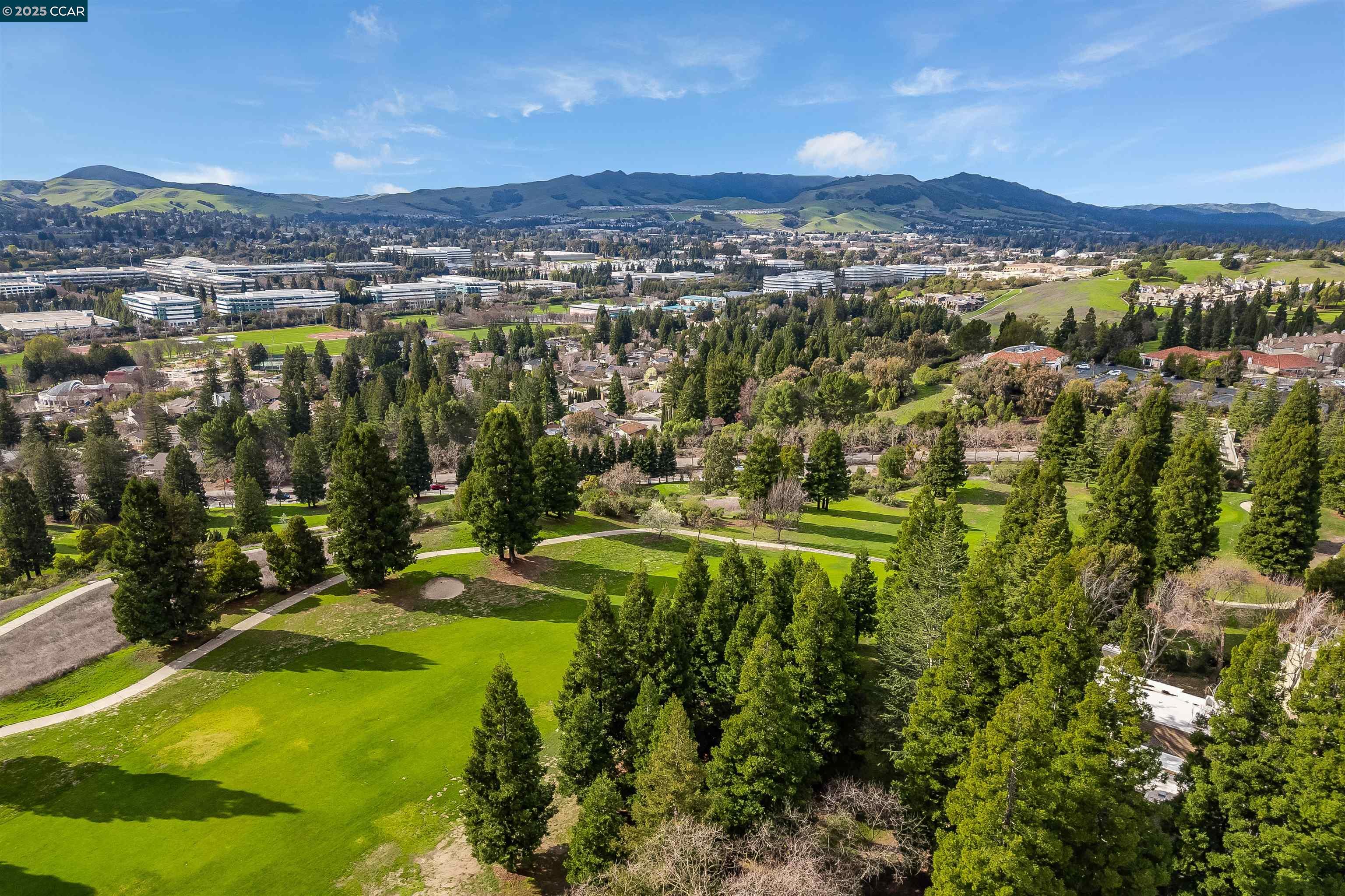 312 S Overlook Dr