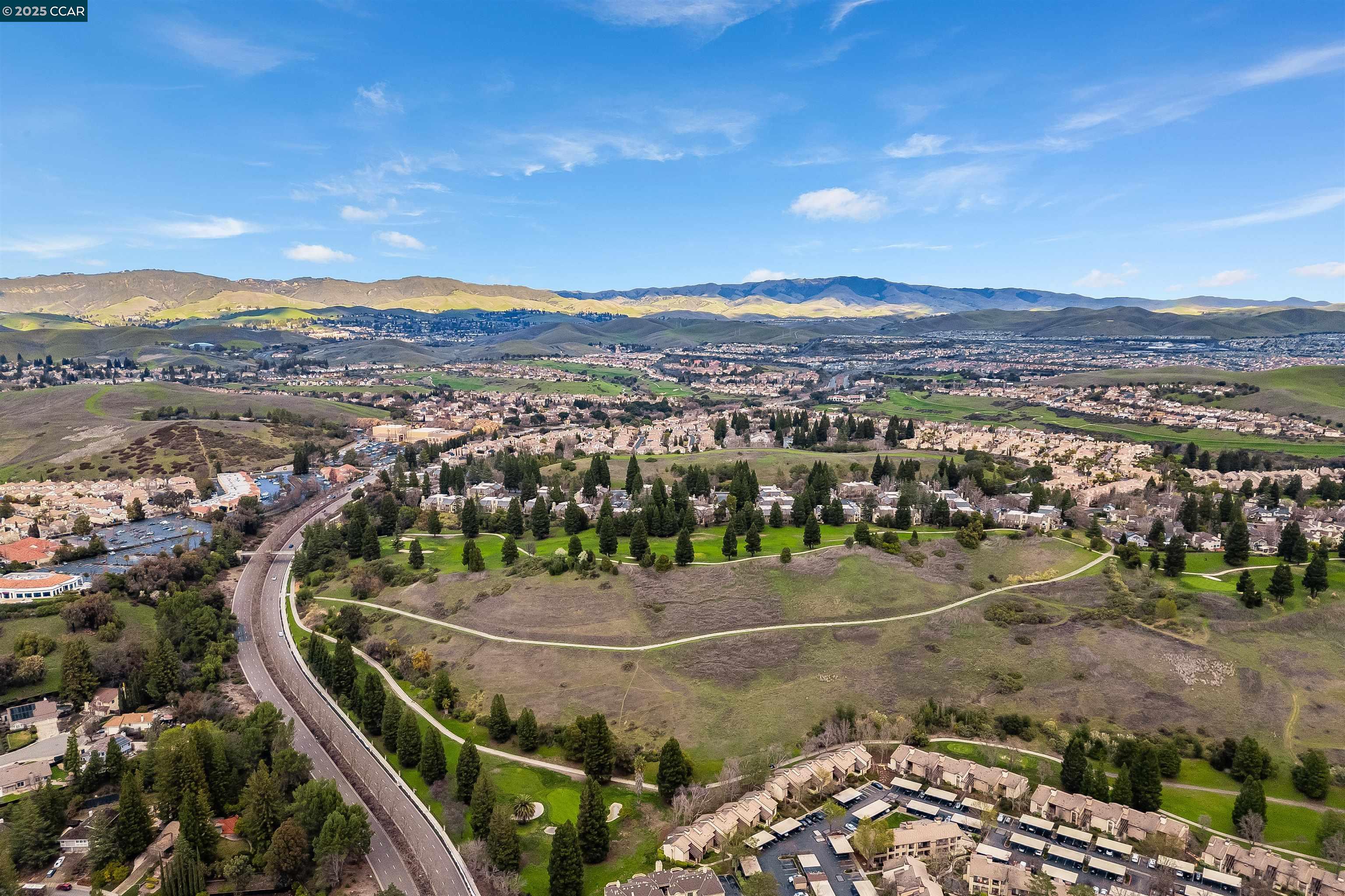 312 S Overlook Dr
