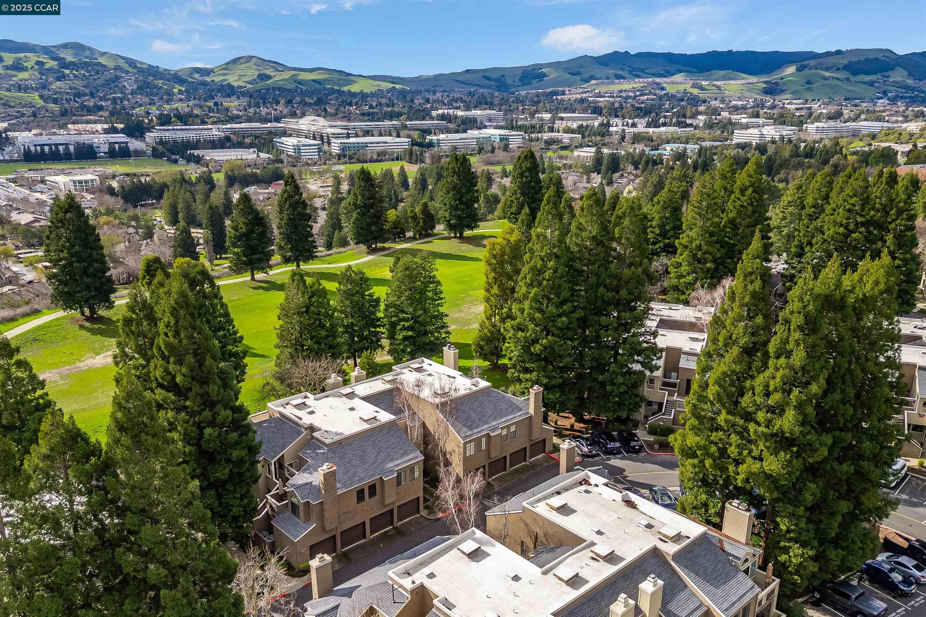 312 S Overlook Dr