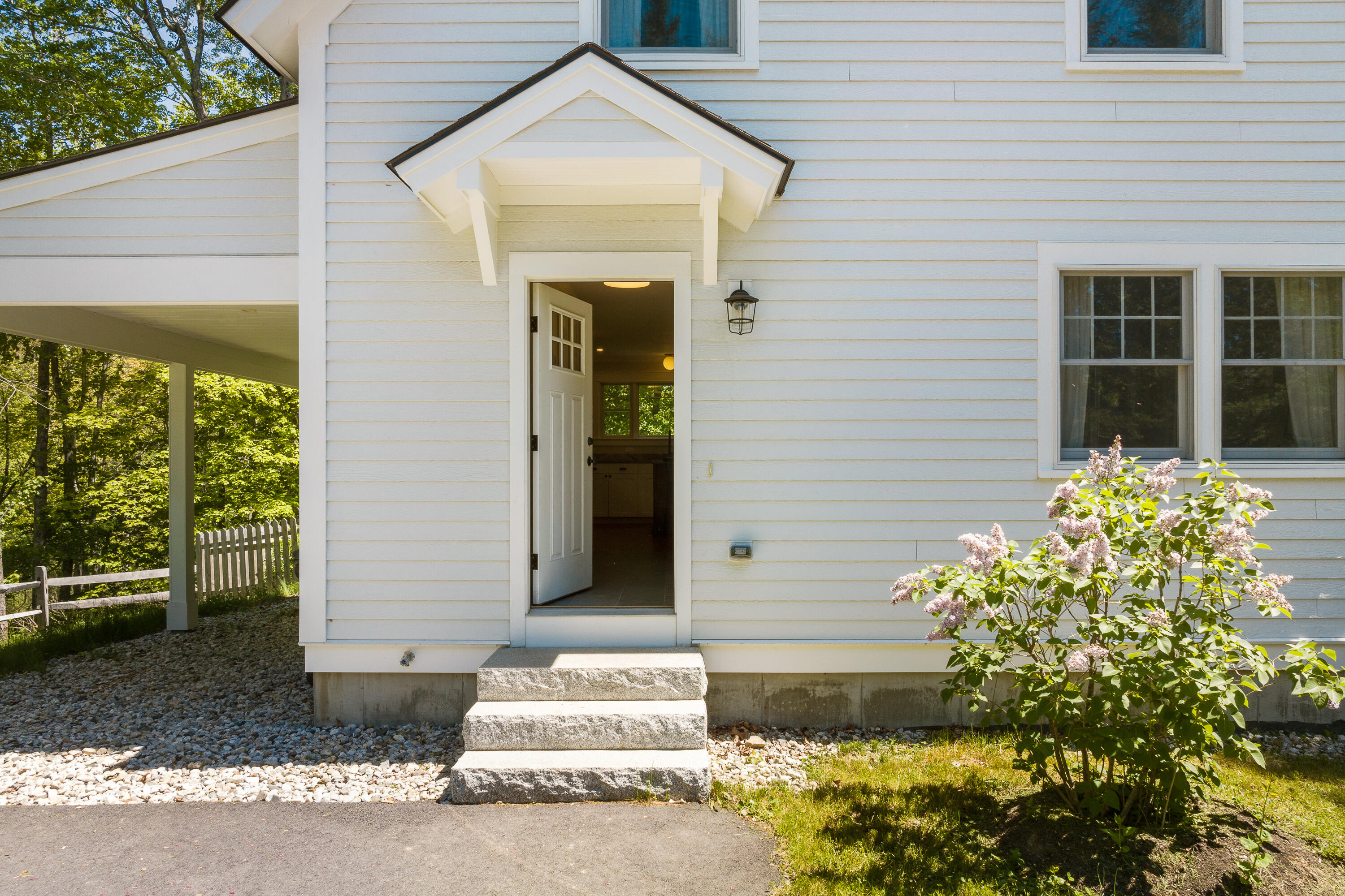 527 Elmwood Road