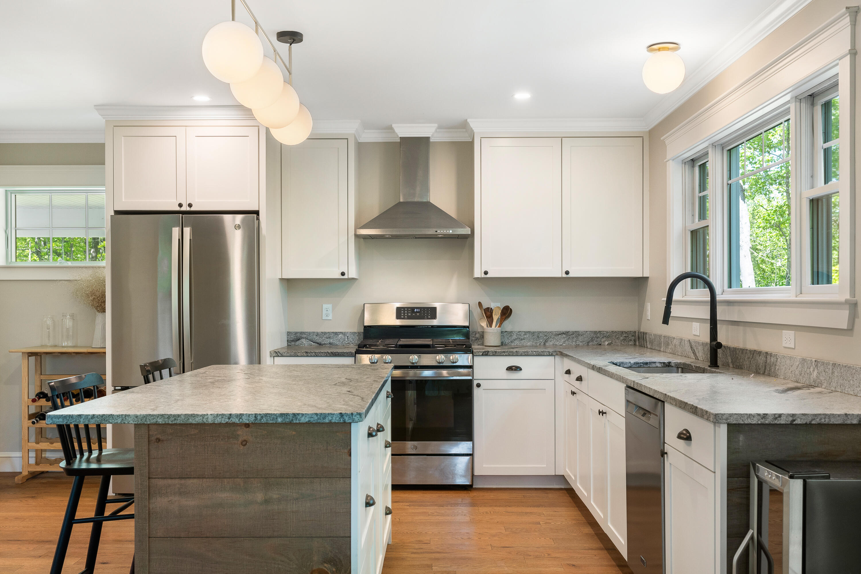 527 Elmwood Road