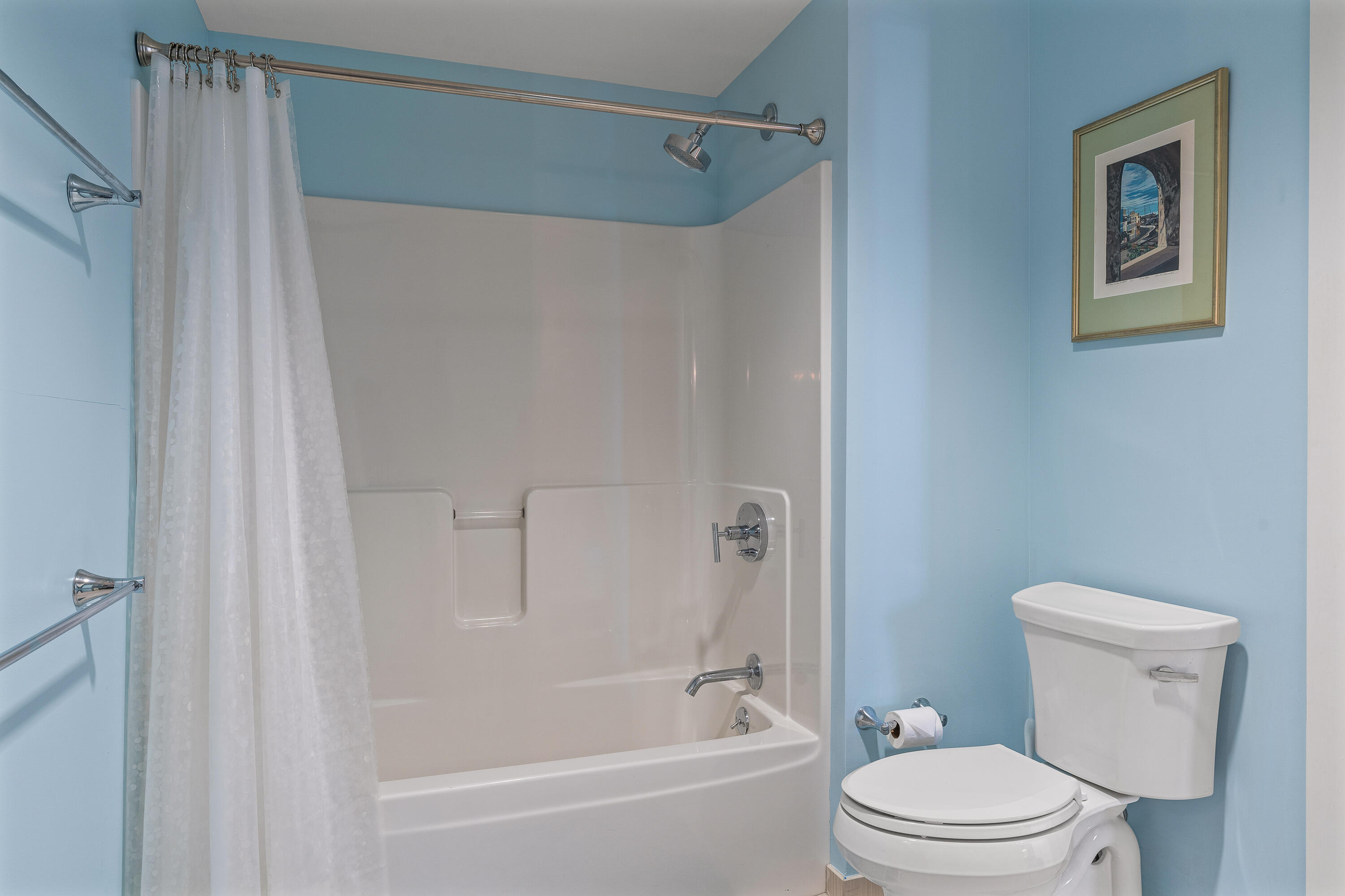 172 Falmouth Street, 1