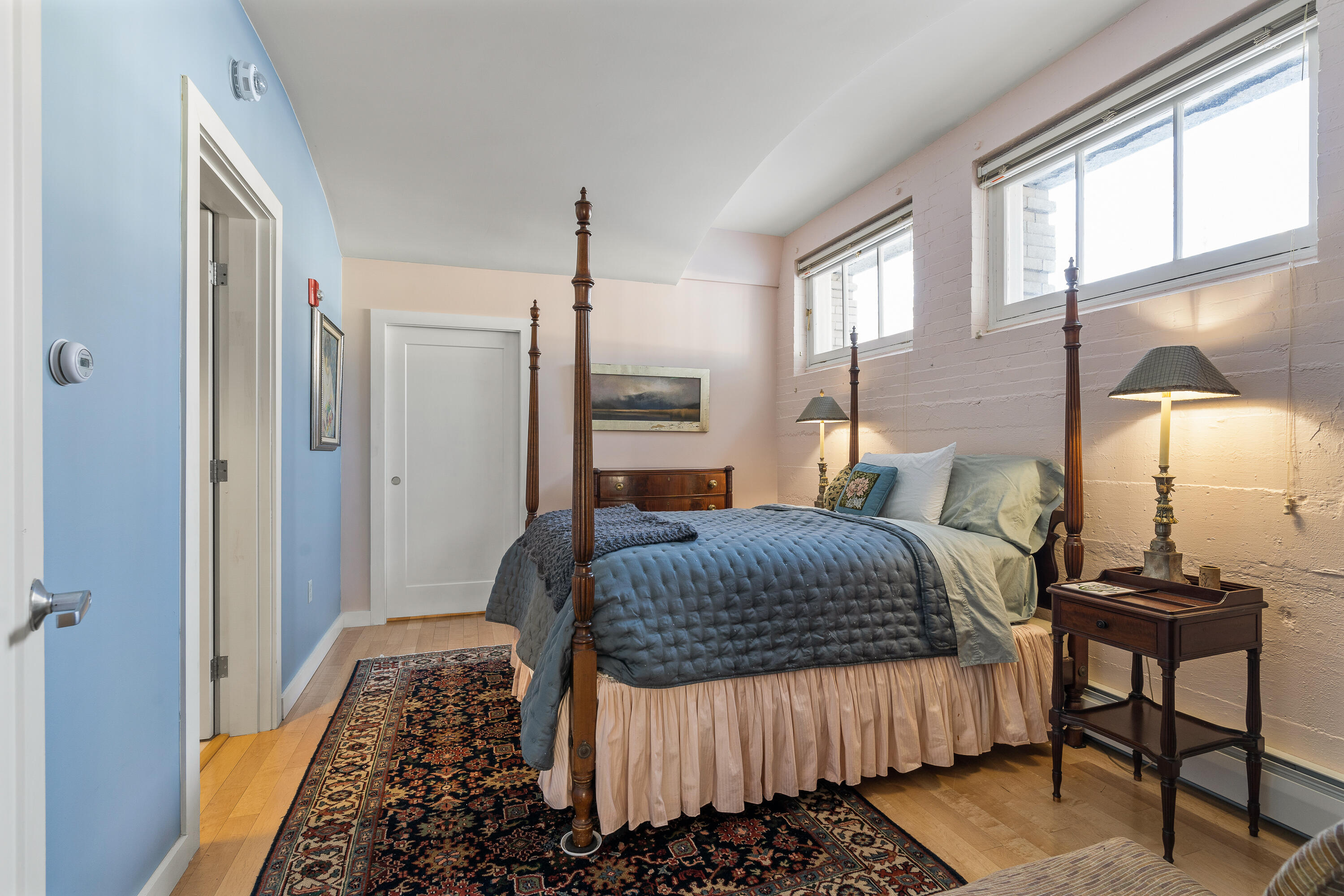 172 Falmouth Street, 1