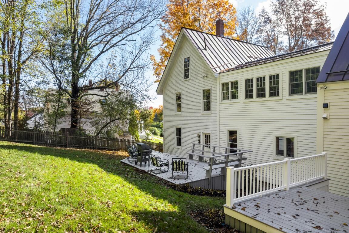 51 River Road