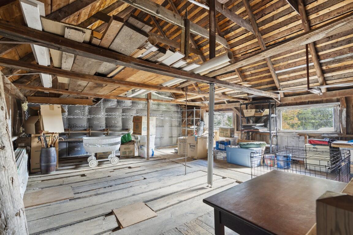 51 River Road