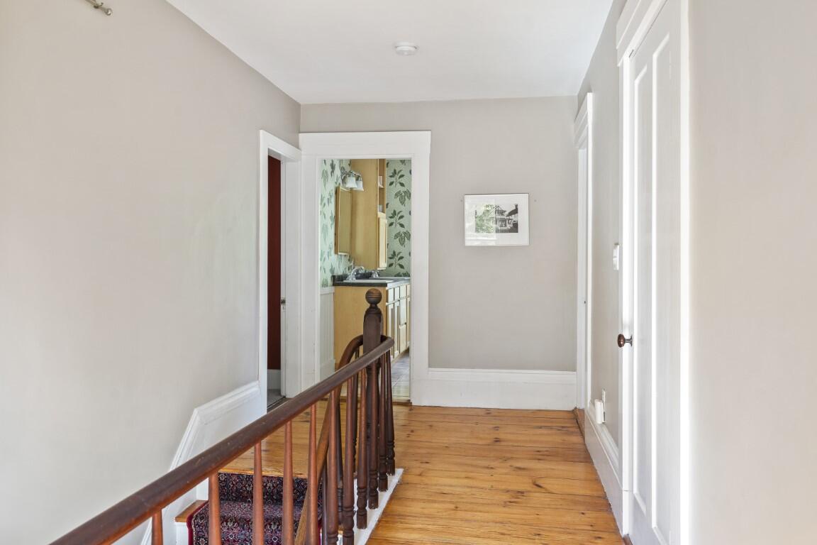 51 River Road