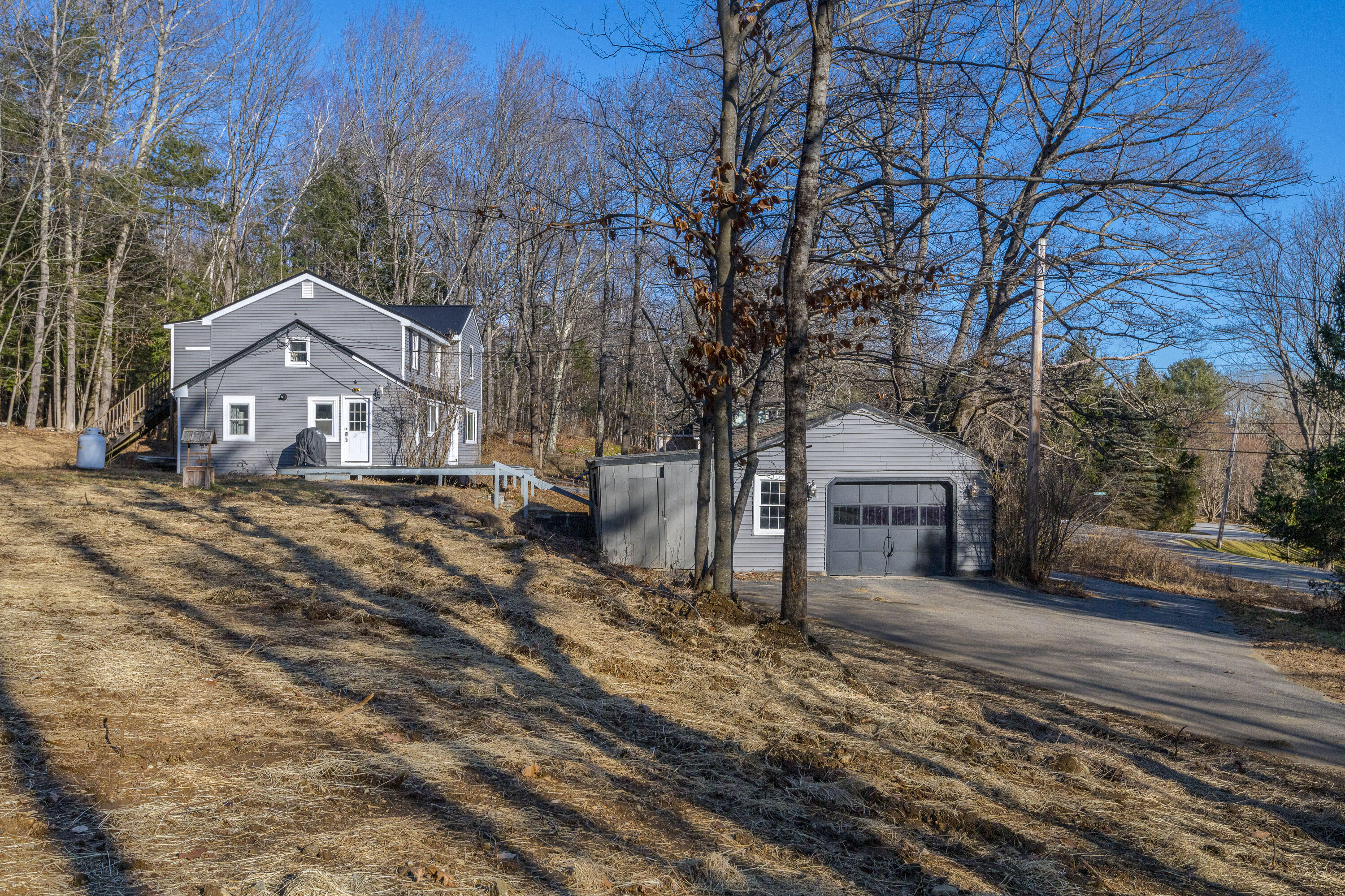 582 Ledge Road