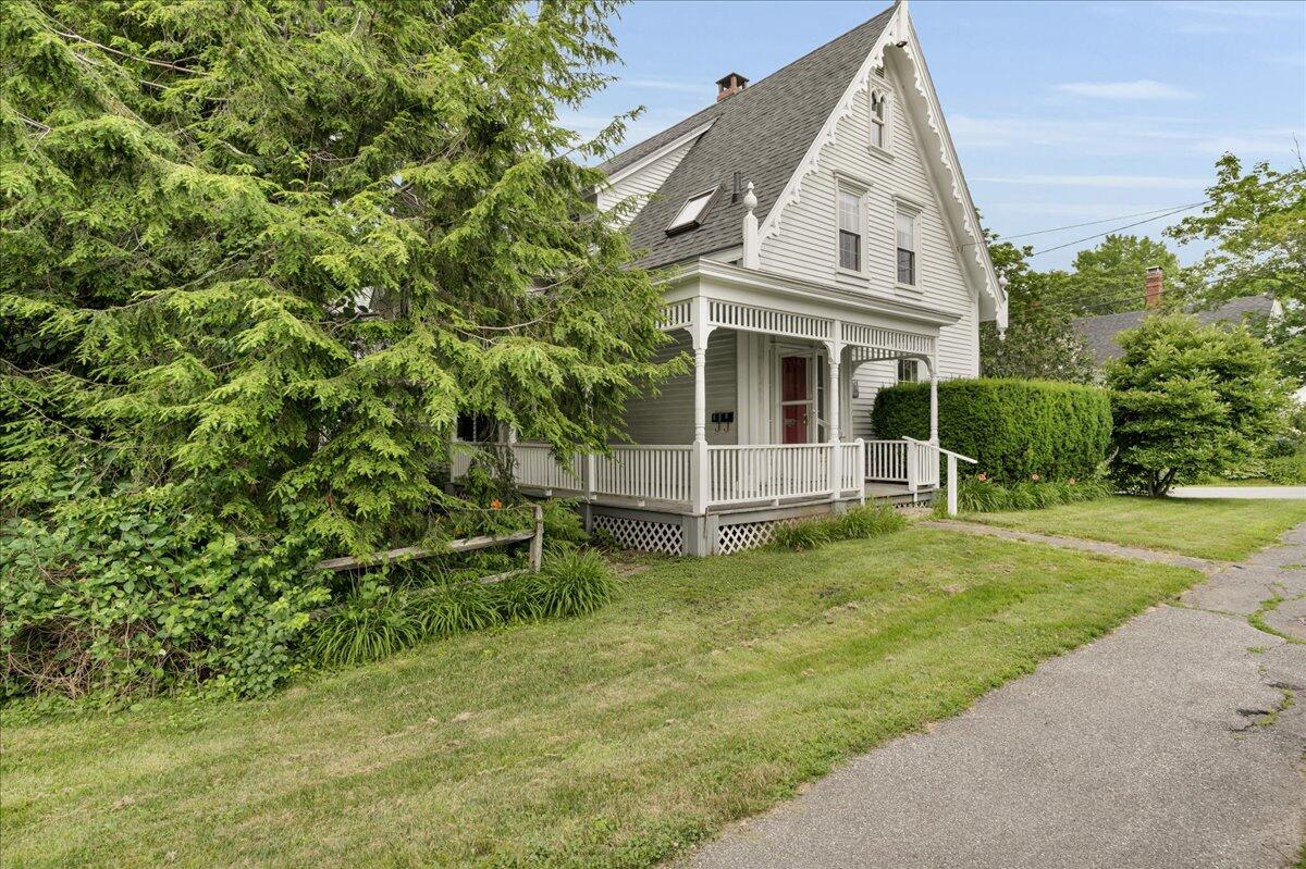 92 Cedar Street