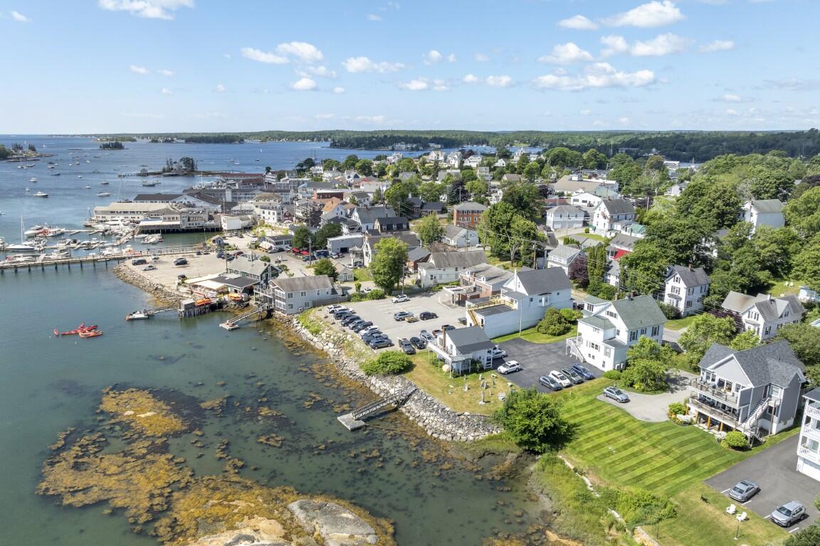 63 Townsend Avenue, Boothbay Harbor