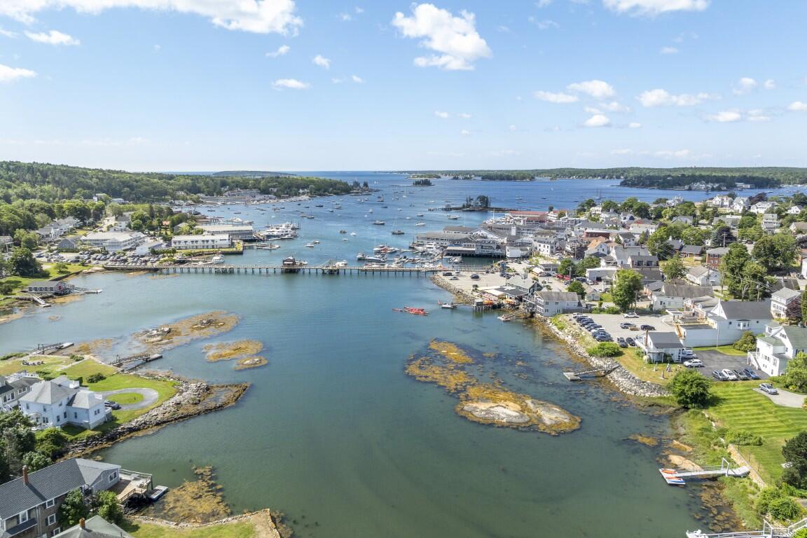63 Townsend Avenue, Boothbay Harbor