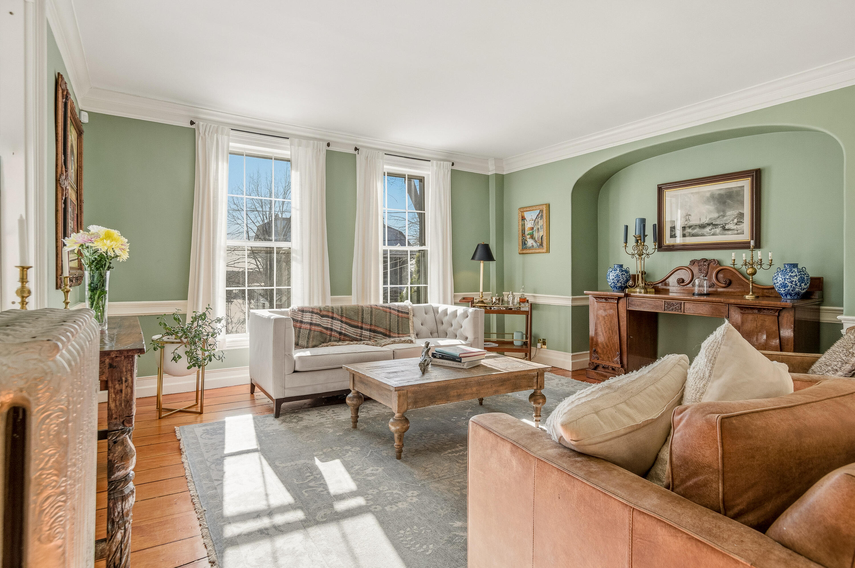 387 Danforth Street 1