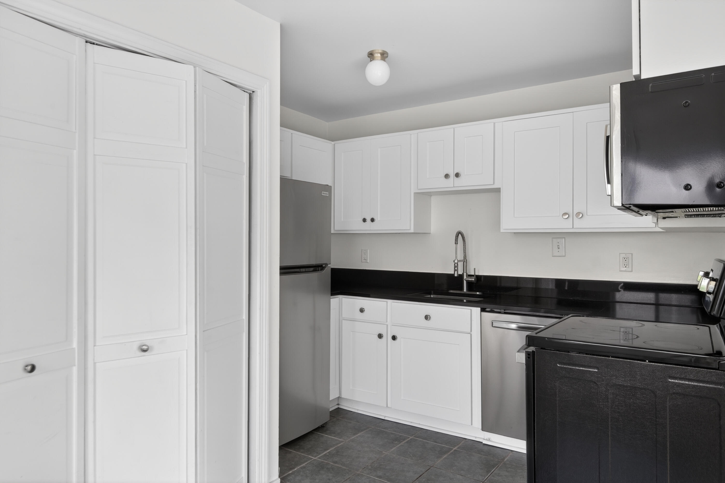 18 Ocean Street 103