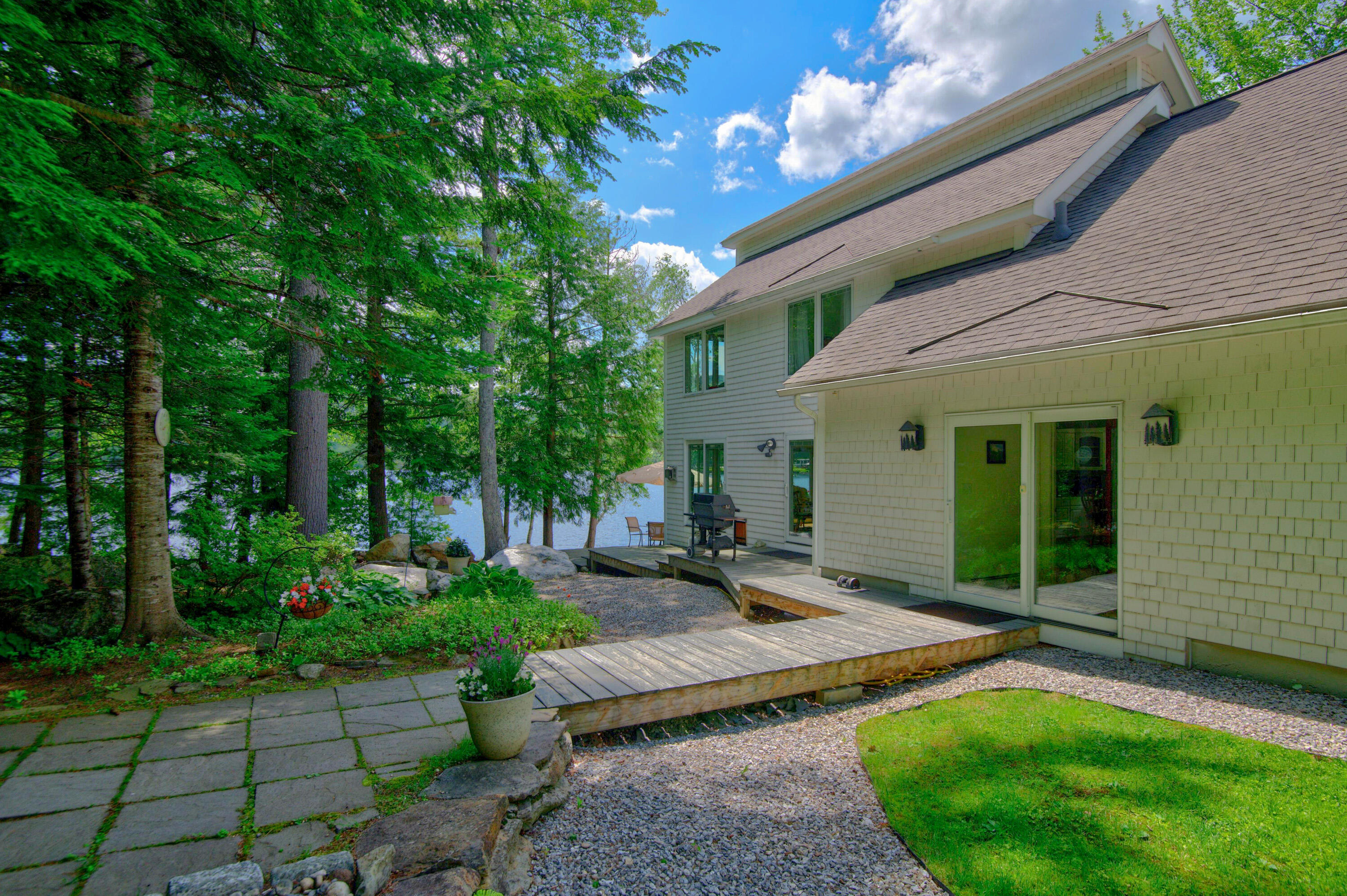 87 E Twitchell Pond Road