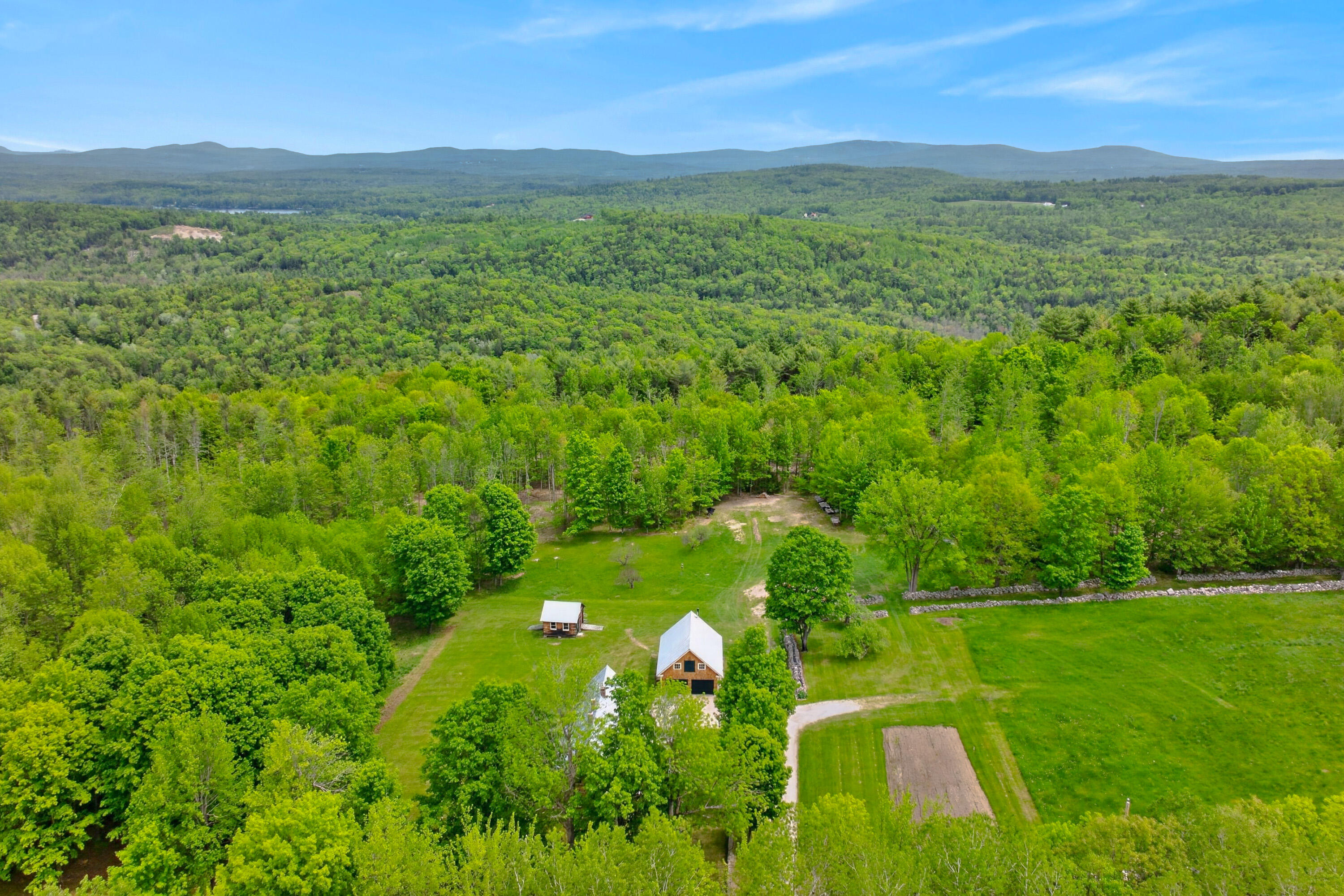 136 Frost Hill Road