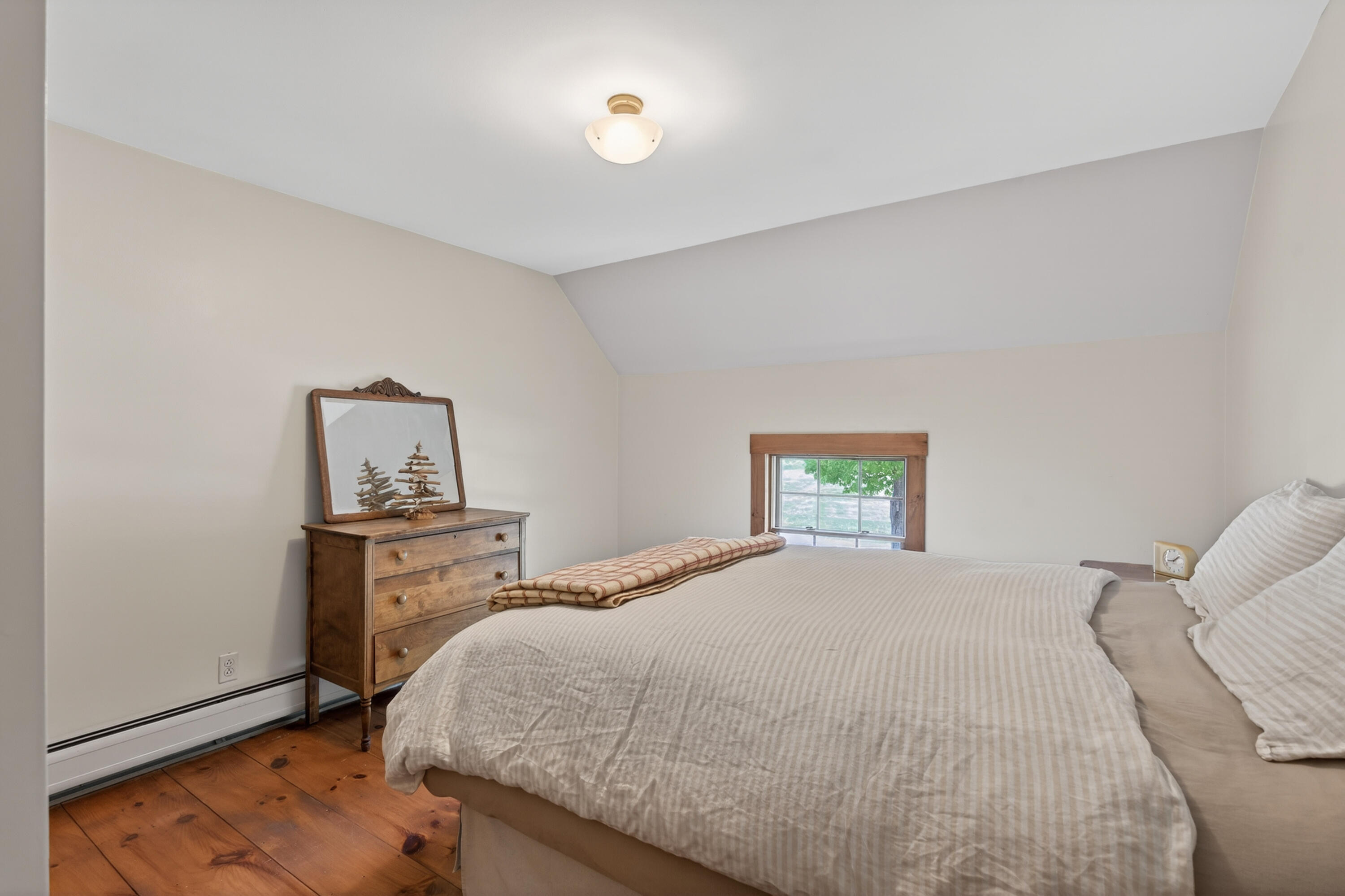 136 Frost Hill Road