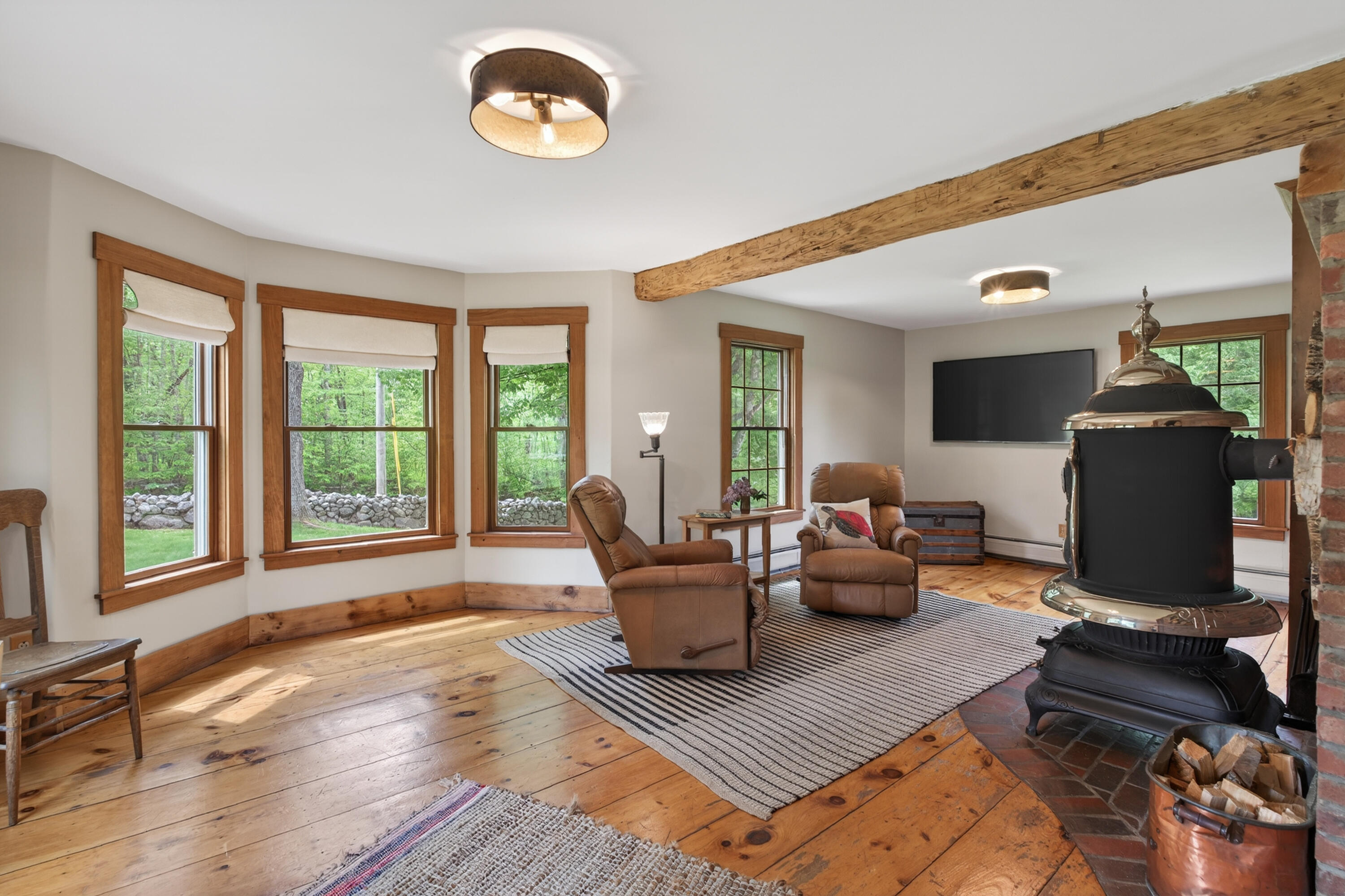 136 Frost Hill Road