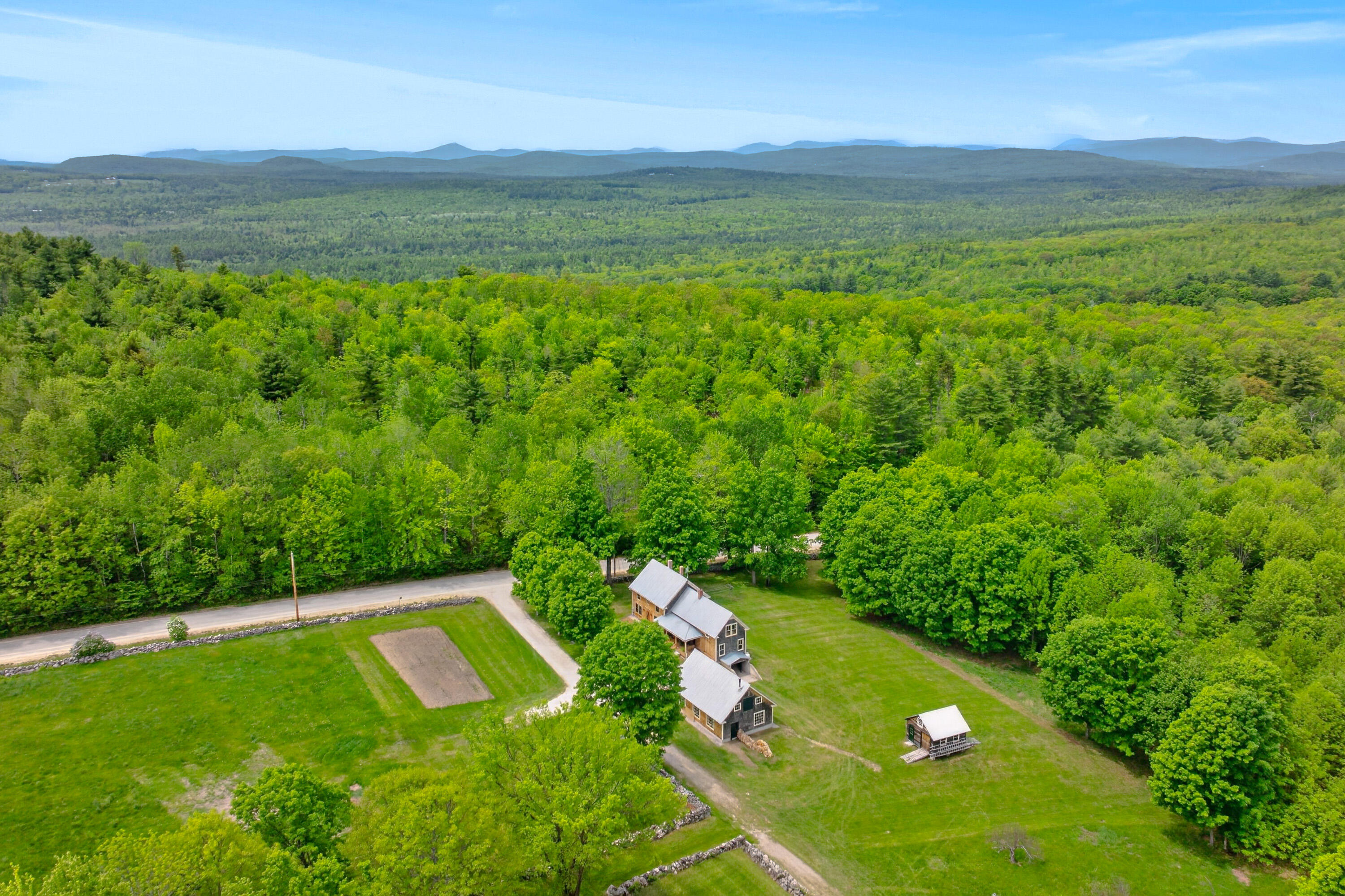 136 Frost Hill Road