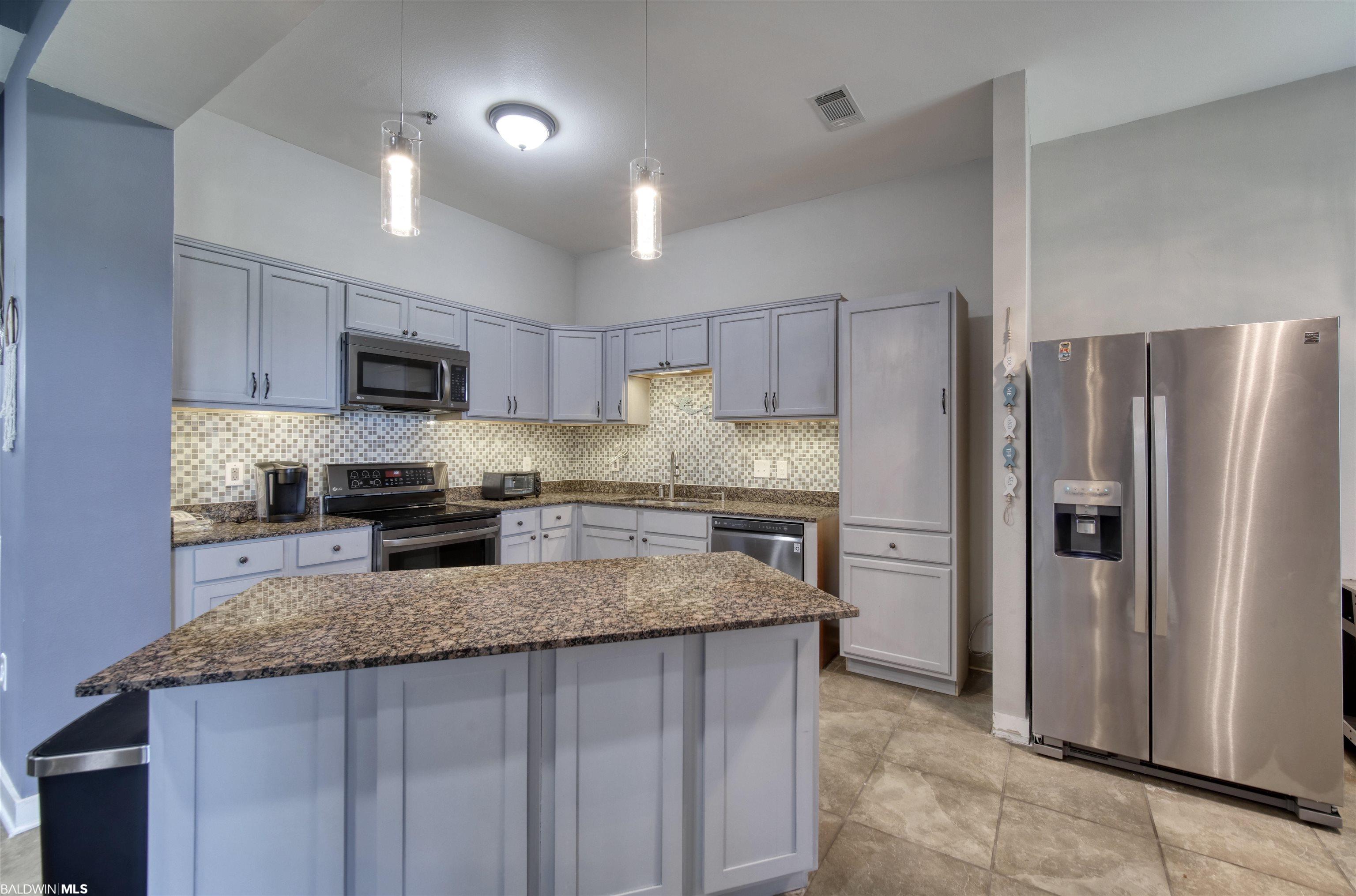 1430 Regency Road 202
