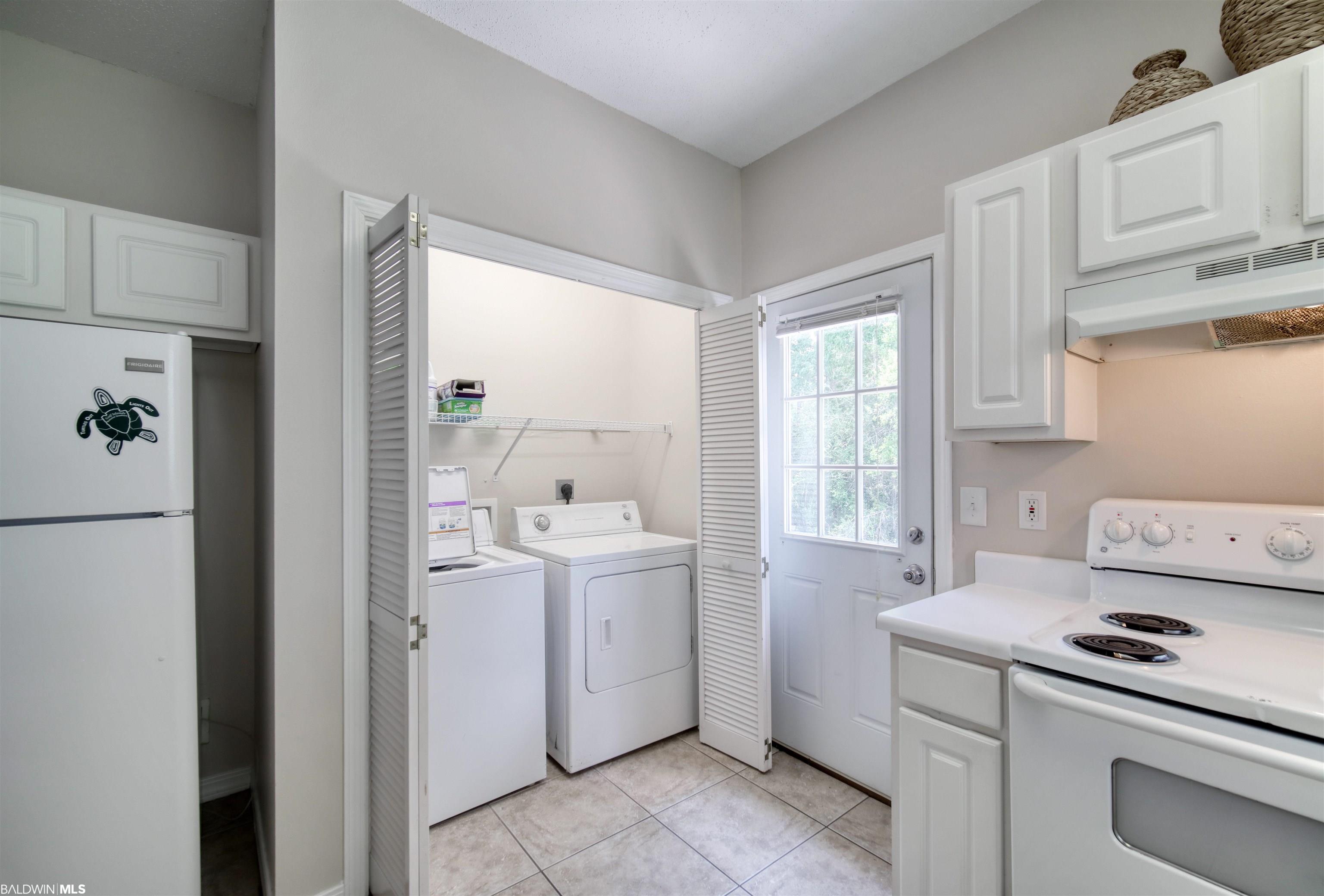 4285B Lindsey Lane 4285B