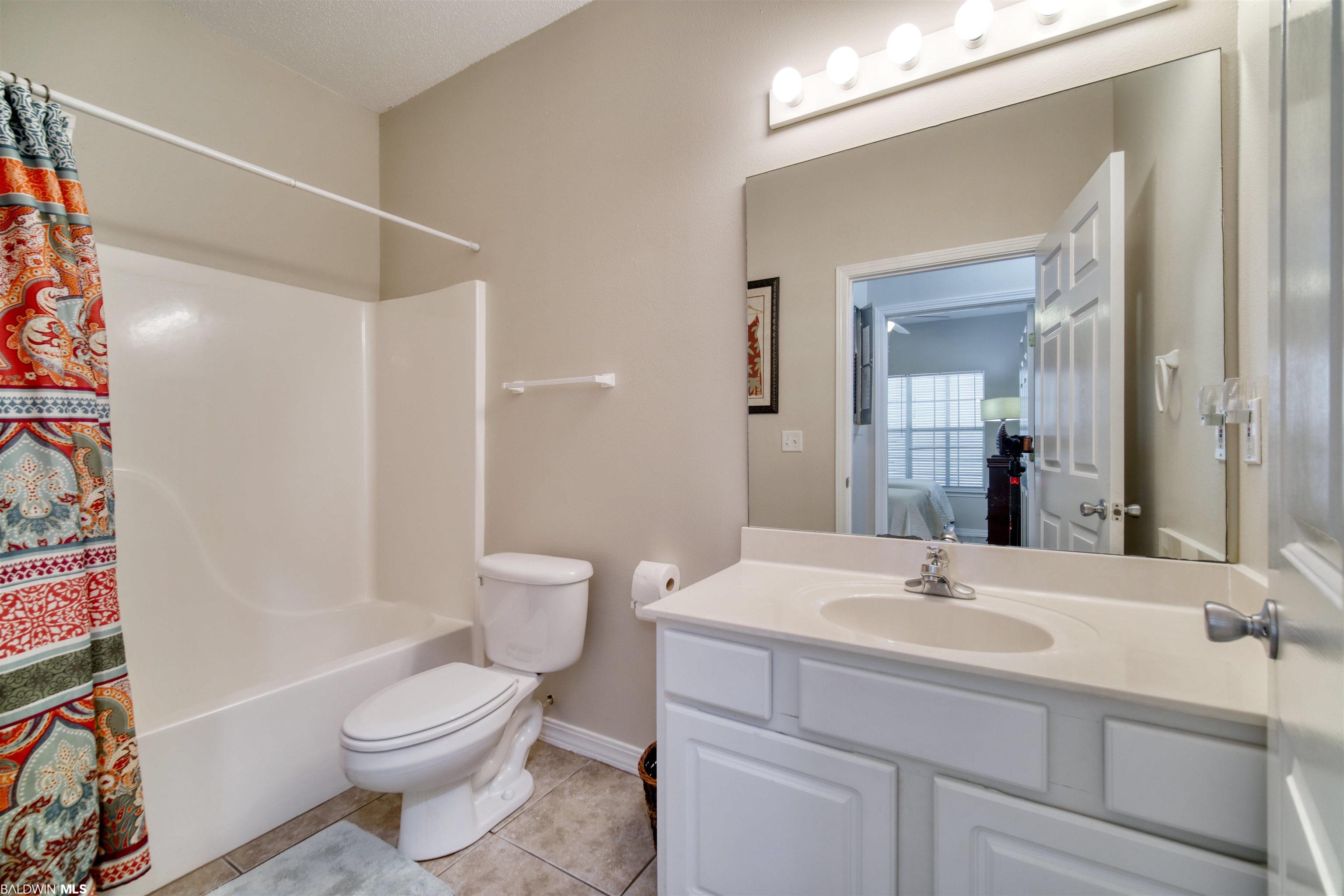 4285B Lindsey Lane 4285B