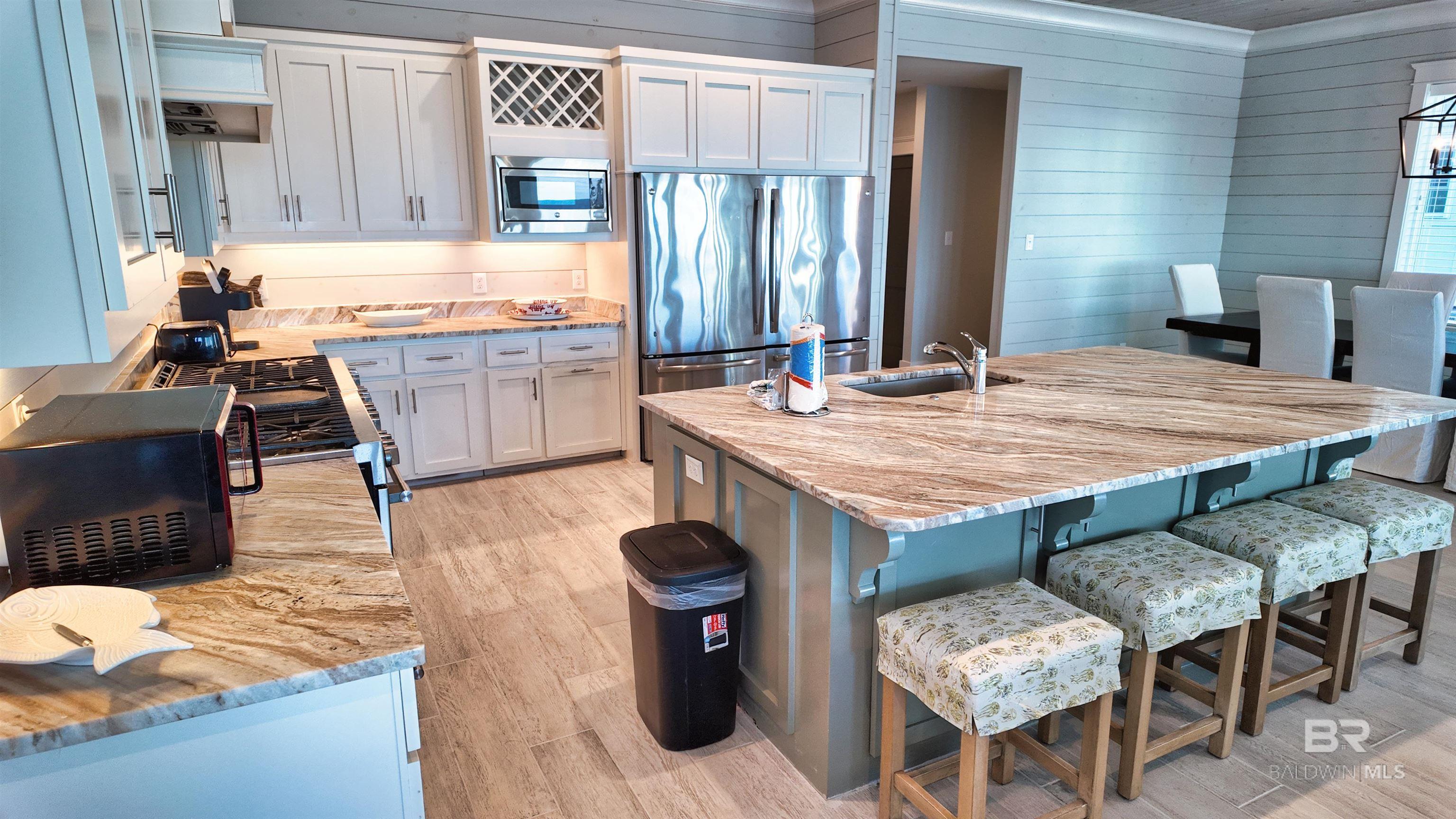 25124 Romar Vista Place