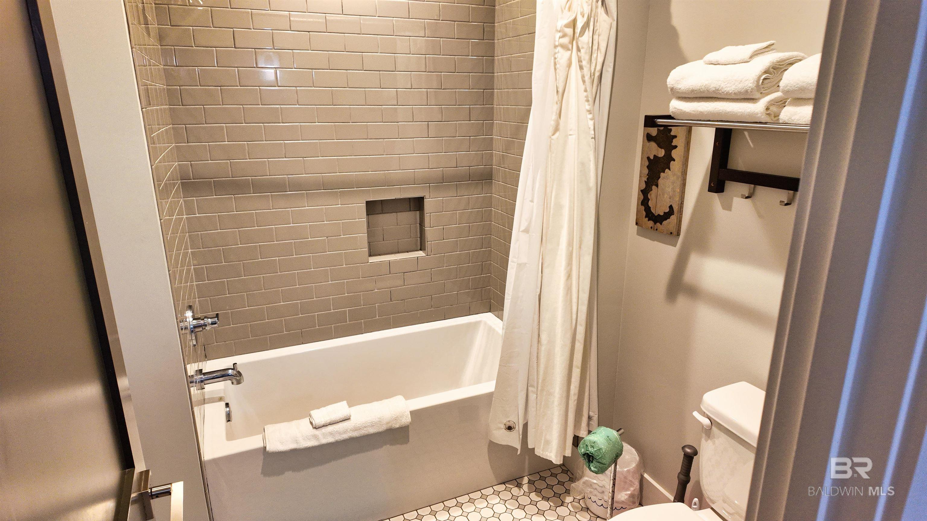 25124 Romar Vista Place
