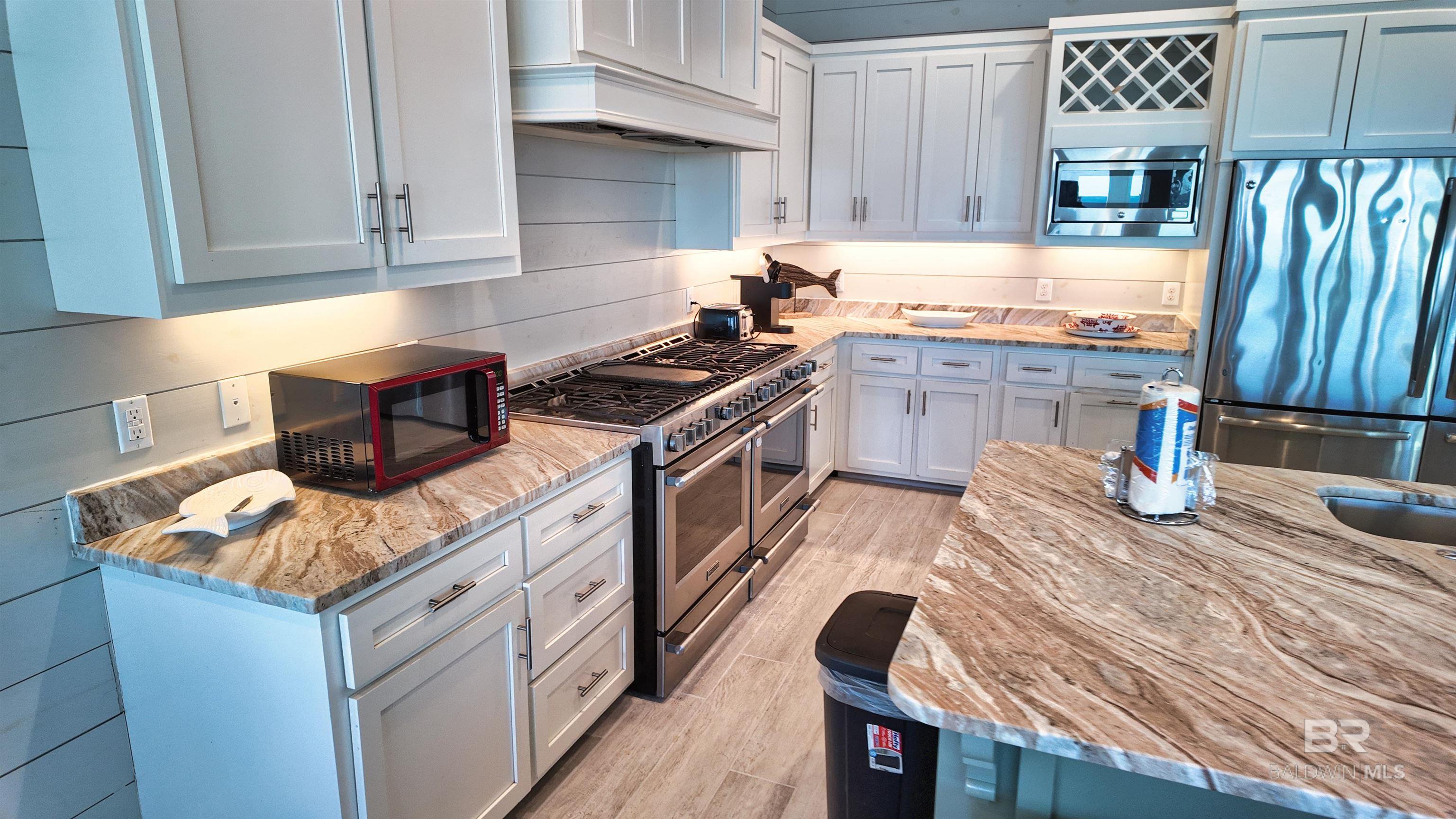 25124 Romar Vista Place