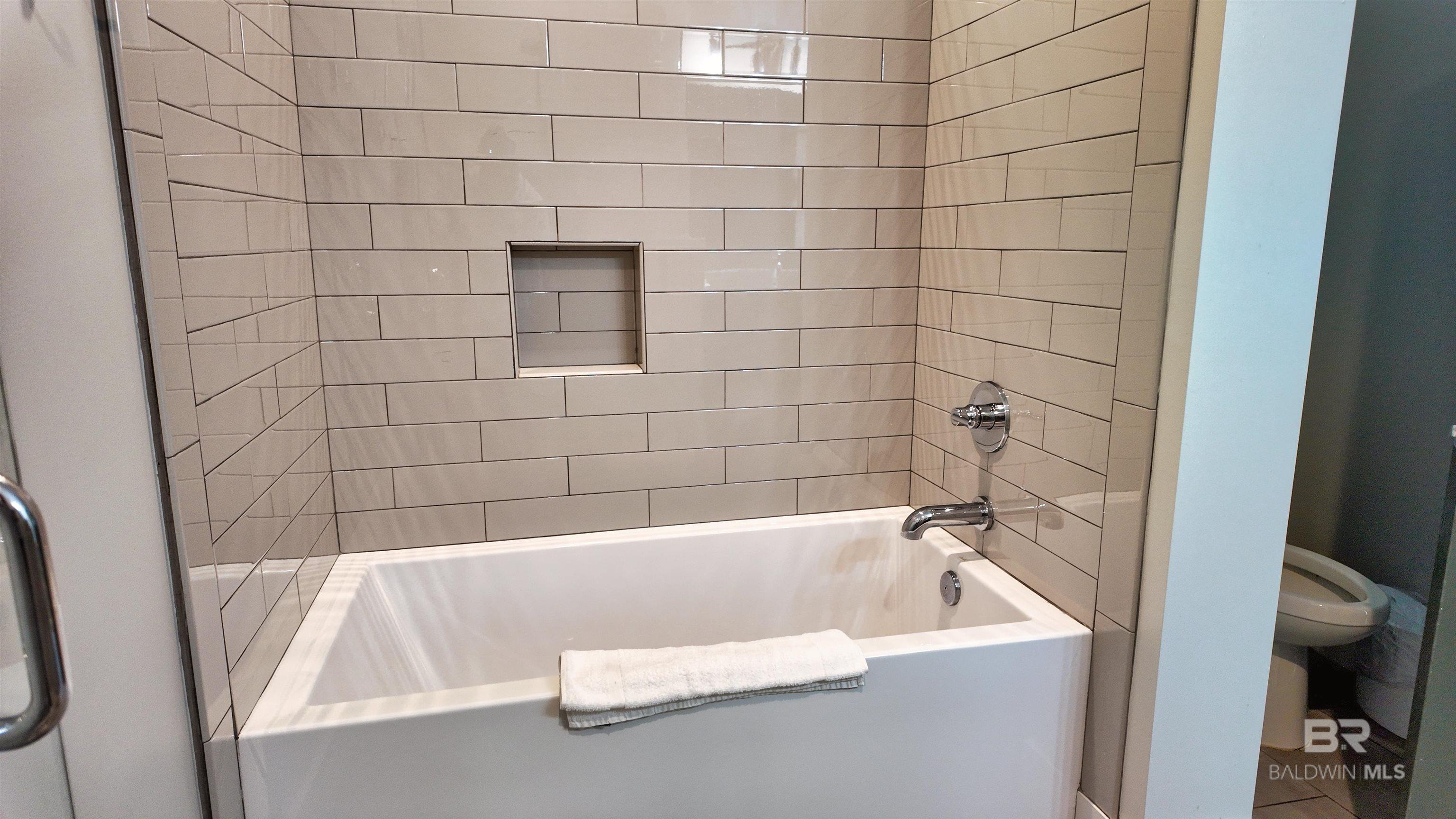 25124 Romar Vista Place