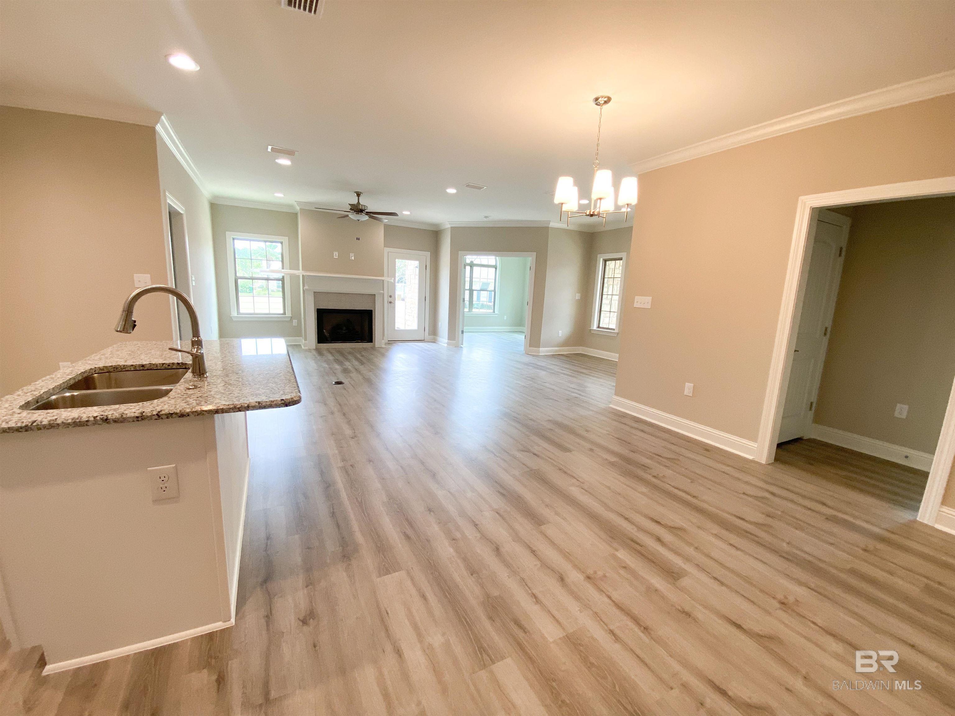 201 Holmes Avenue 201