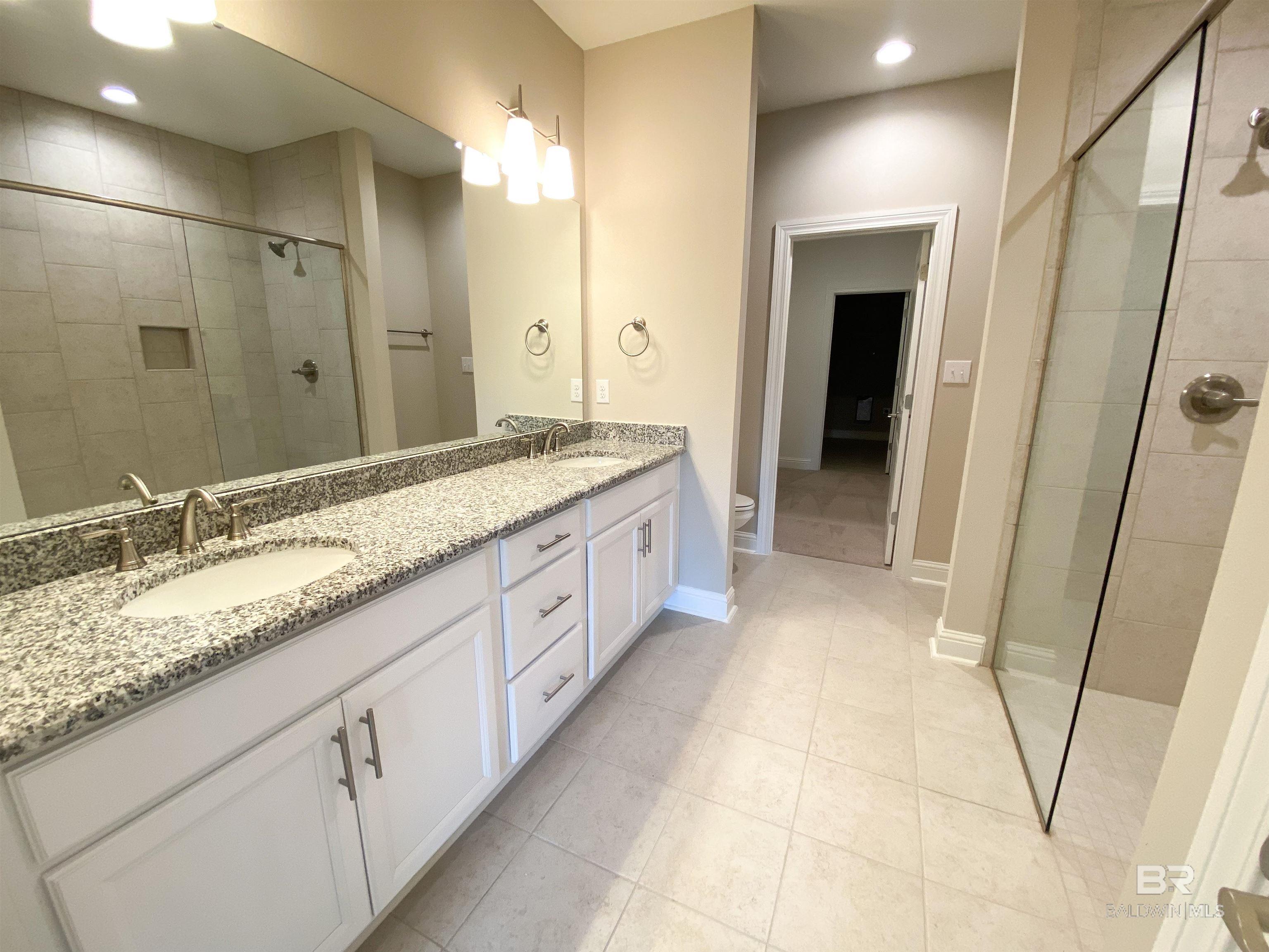 203 Holmes Avenue 203