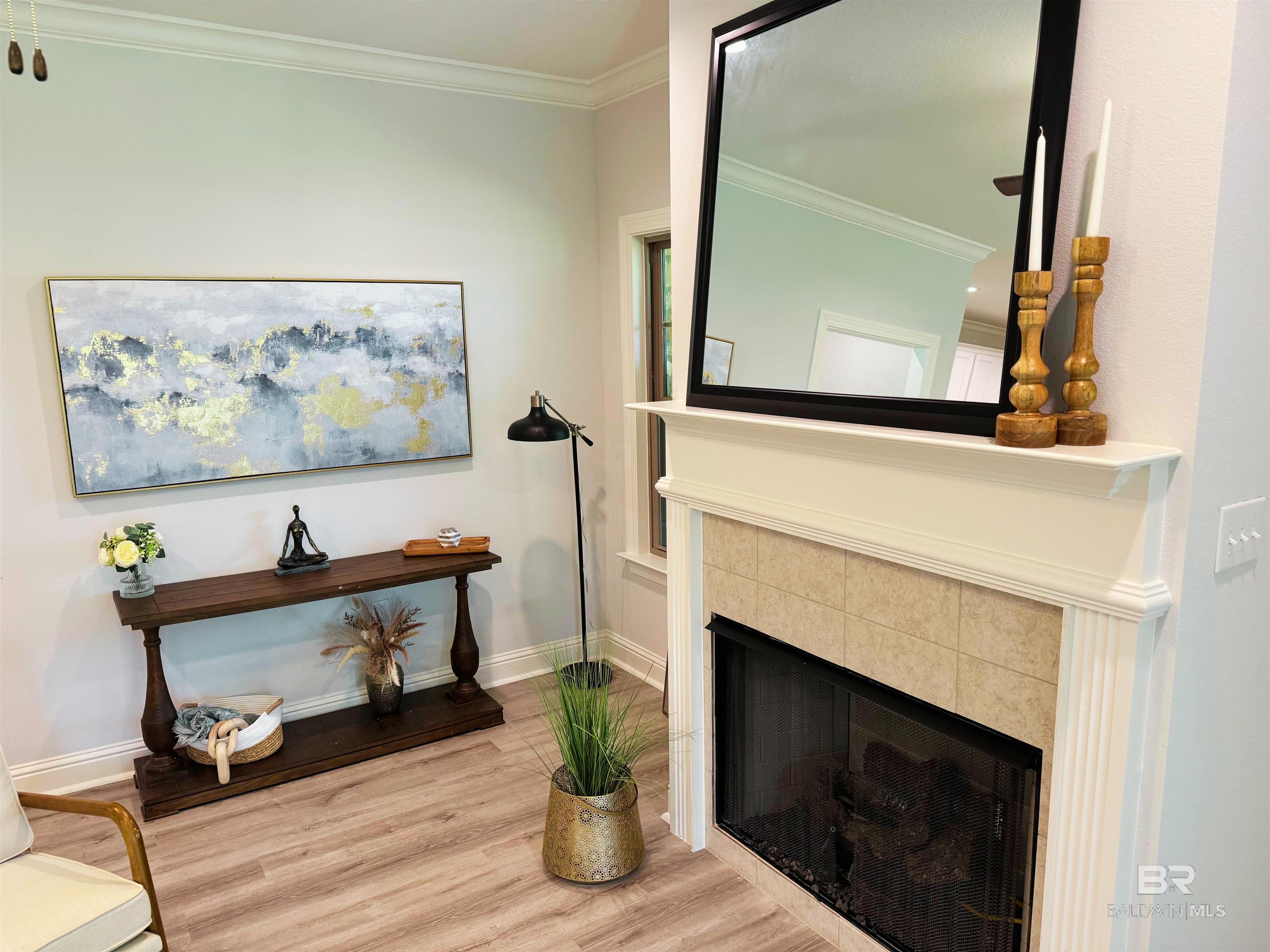 204 Holmes Avenue 204