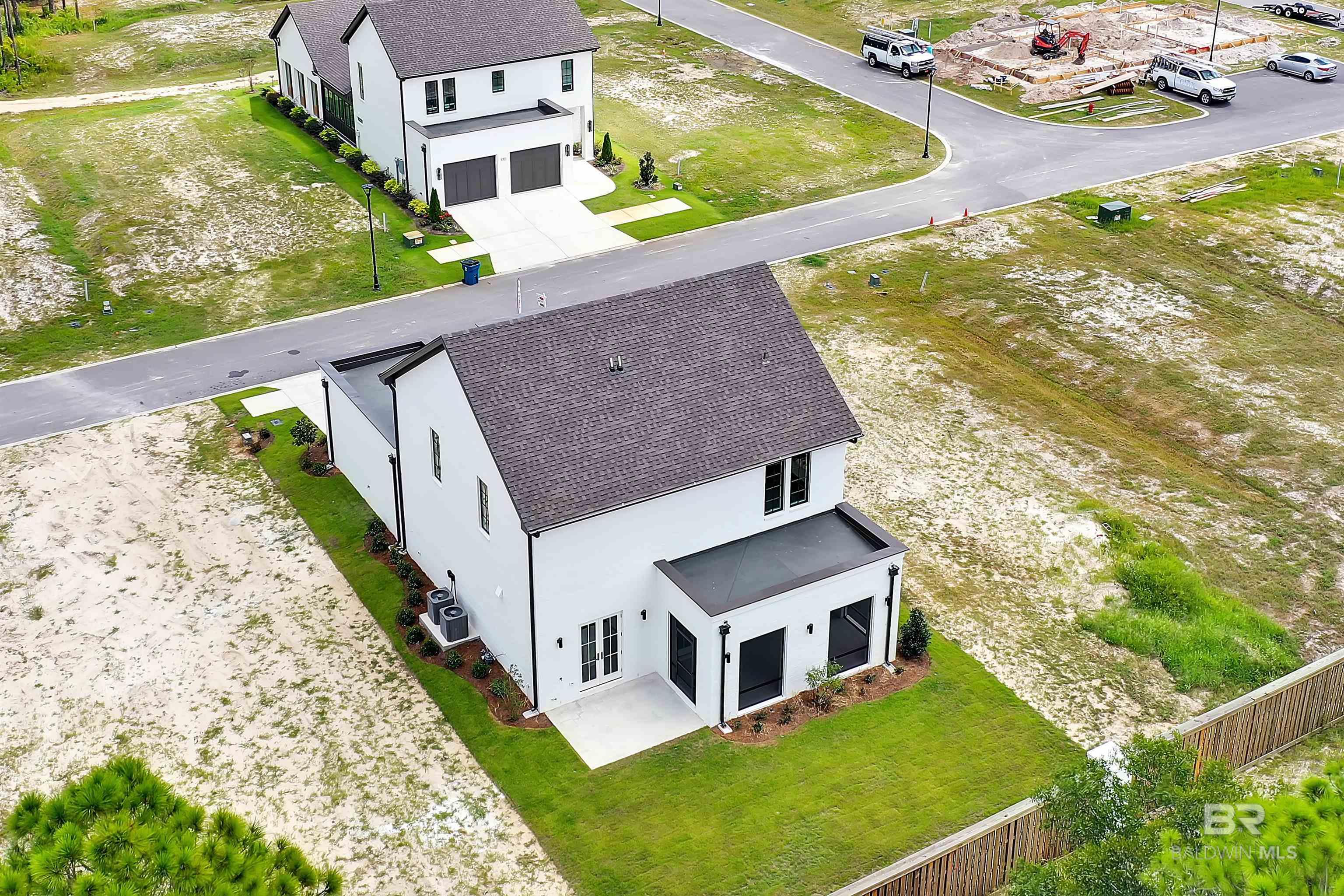 829 Inlet Circle