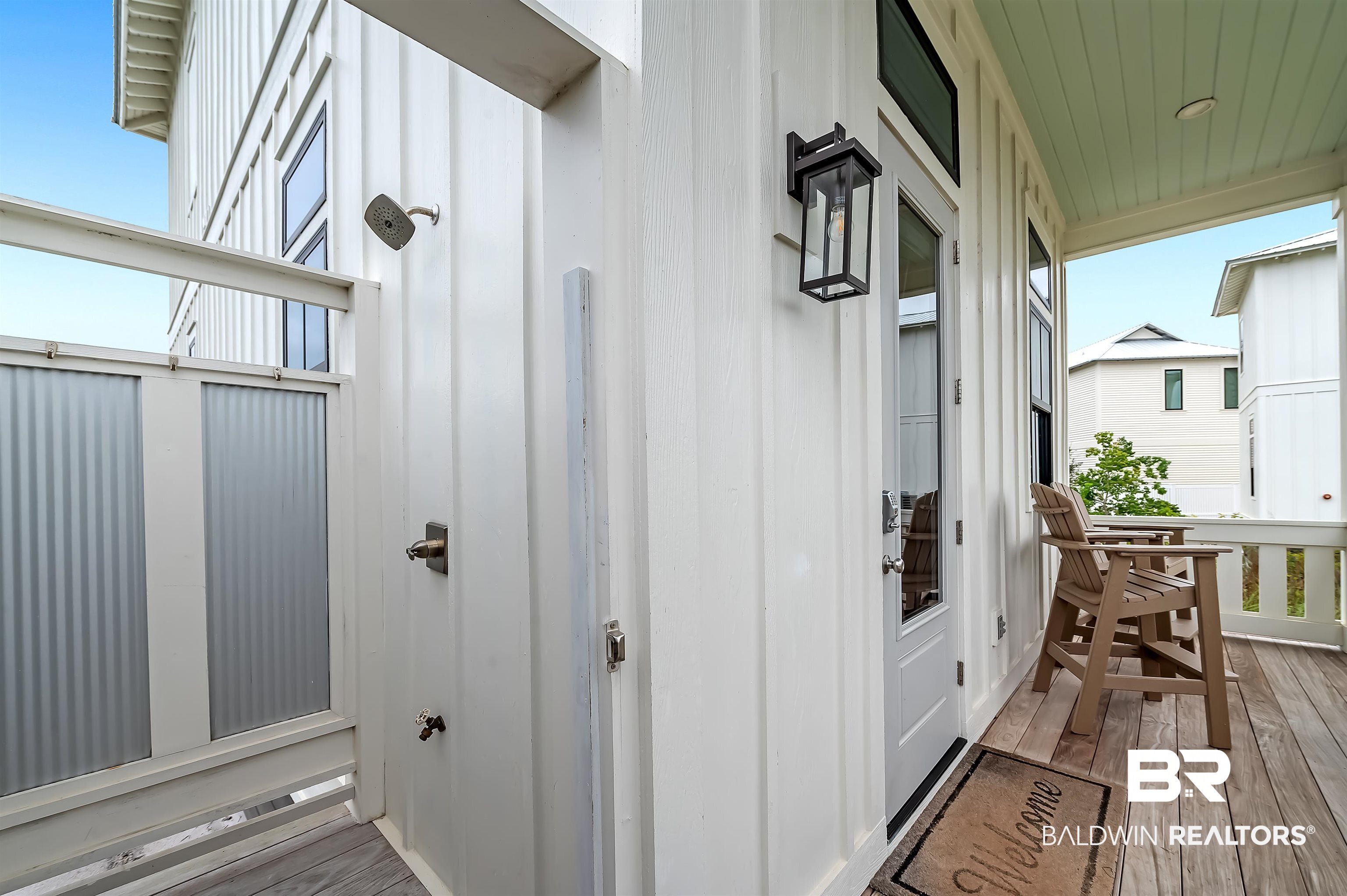 23105 Island Oak Lane