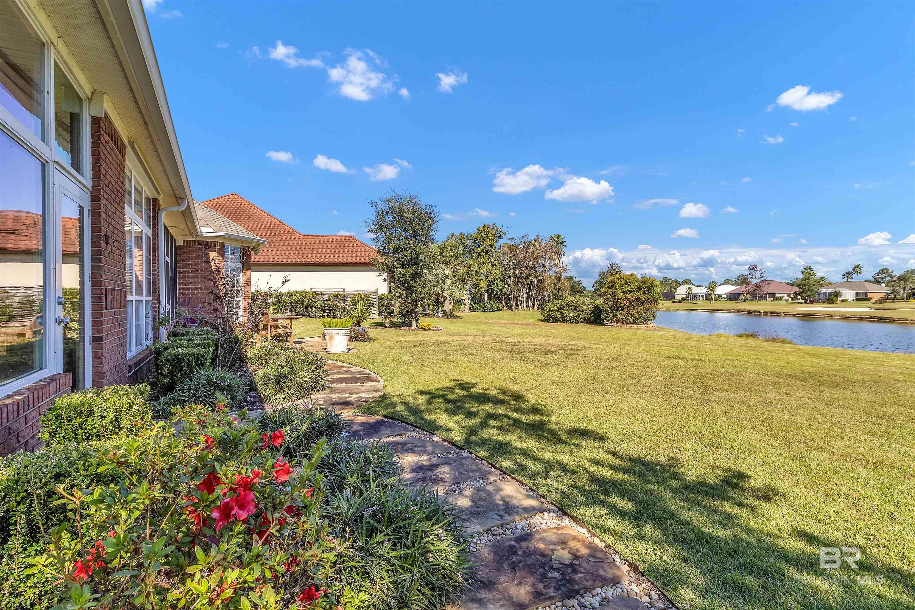 262 Royal Drive