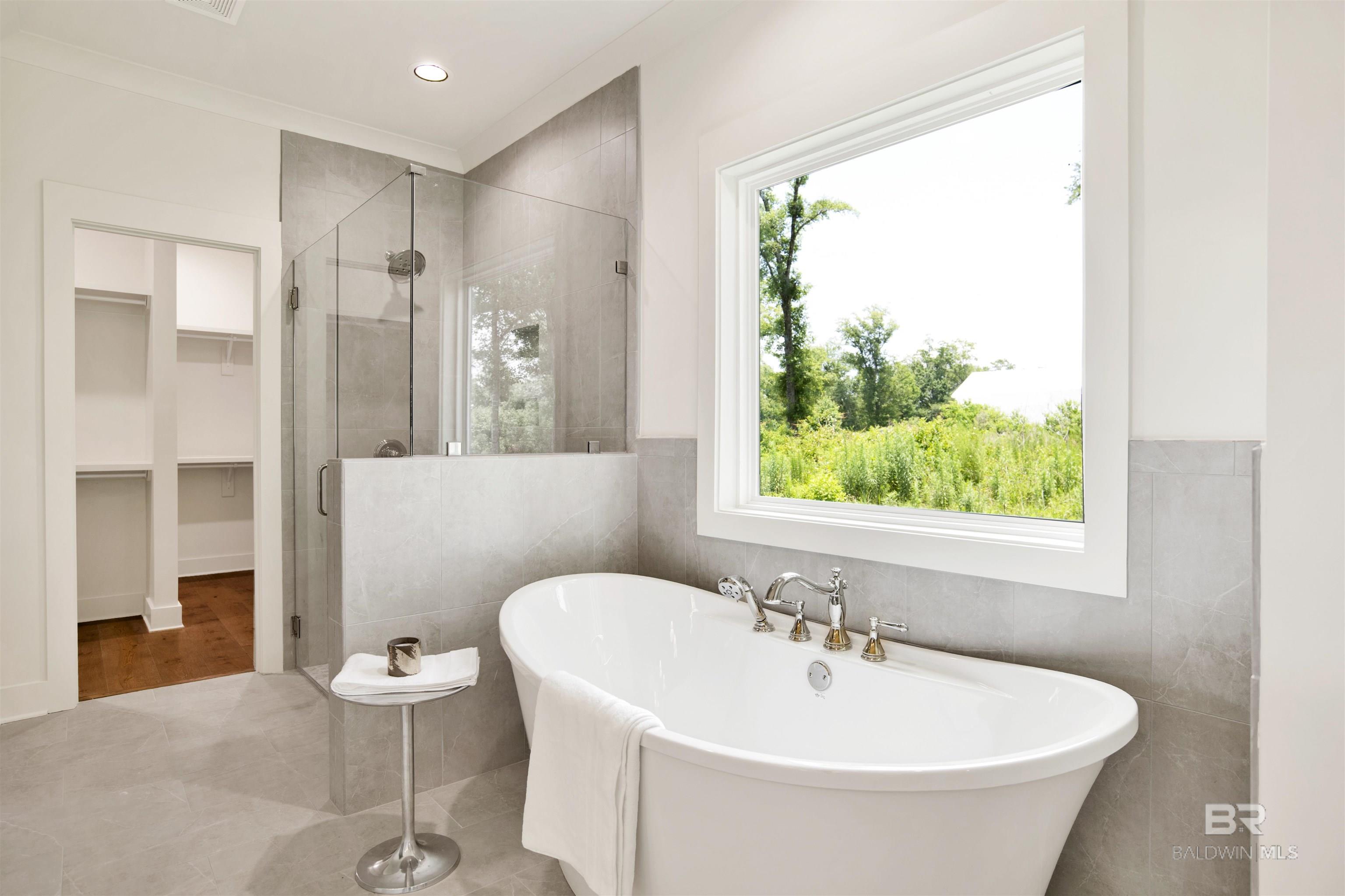 9275 Clarke Ridge Road